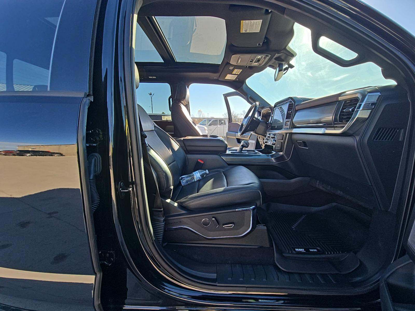 2023 Ford F-150 Lariat AWD