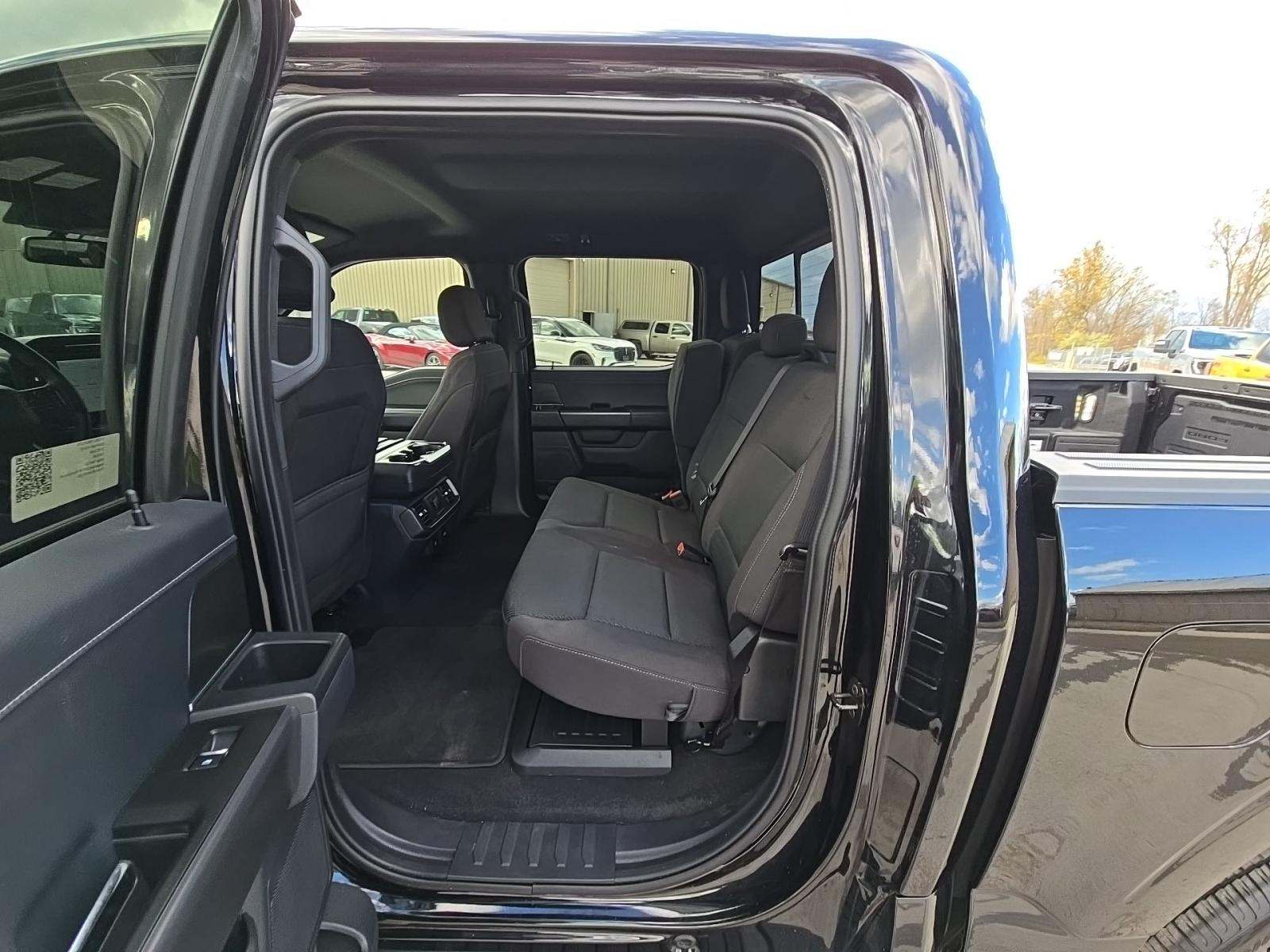 2024 Ford F-150 XLT AWD