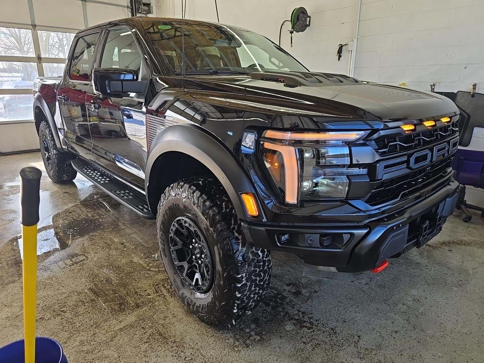 2025 Ford F-150 Raptor AWD