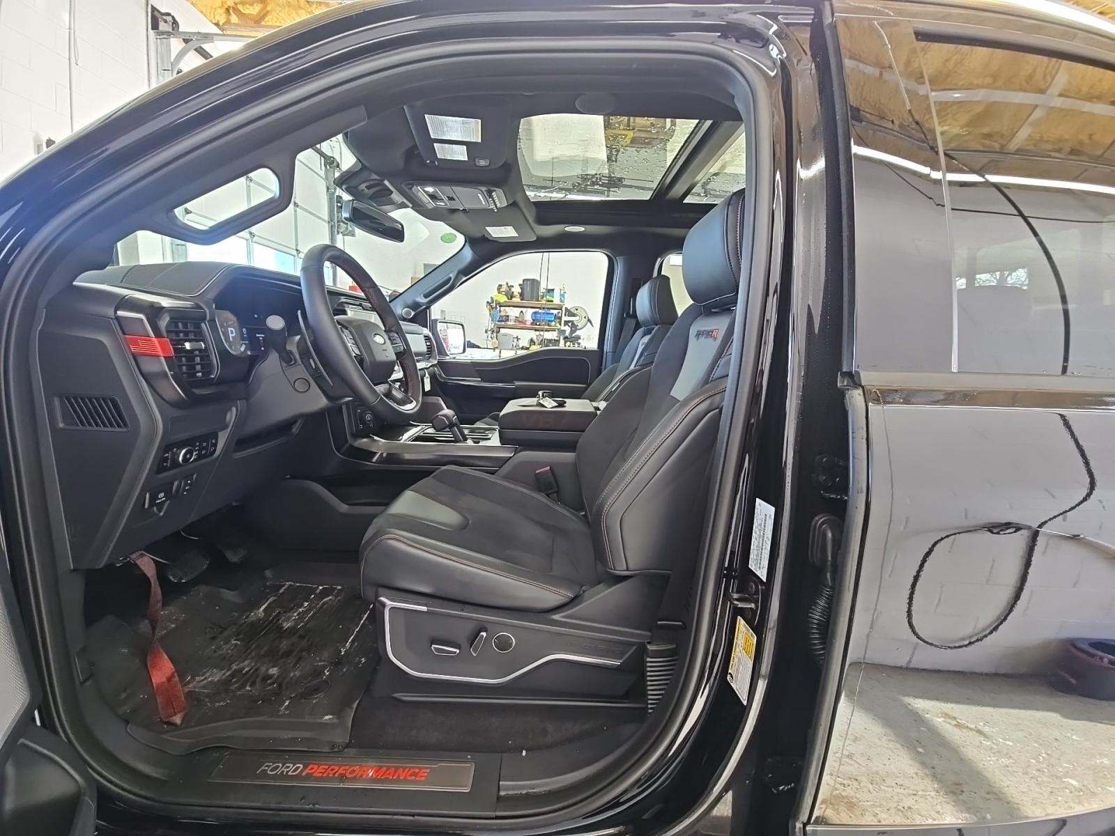 2025 Ford F-150 Raptor AWD