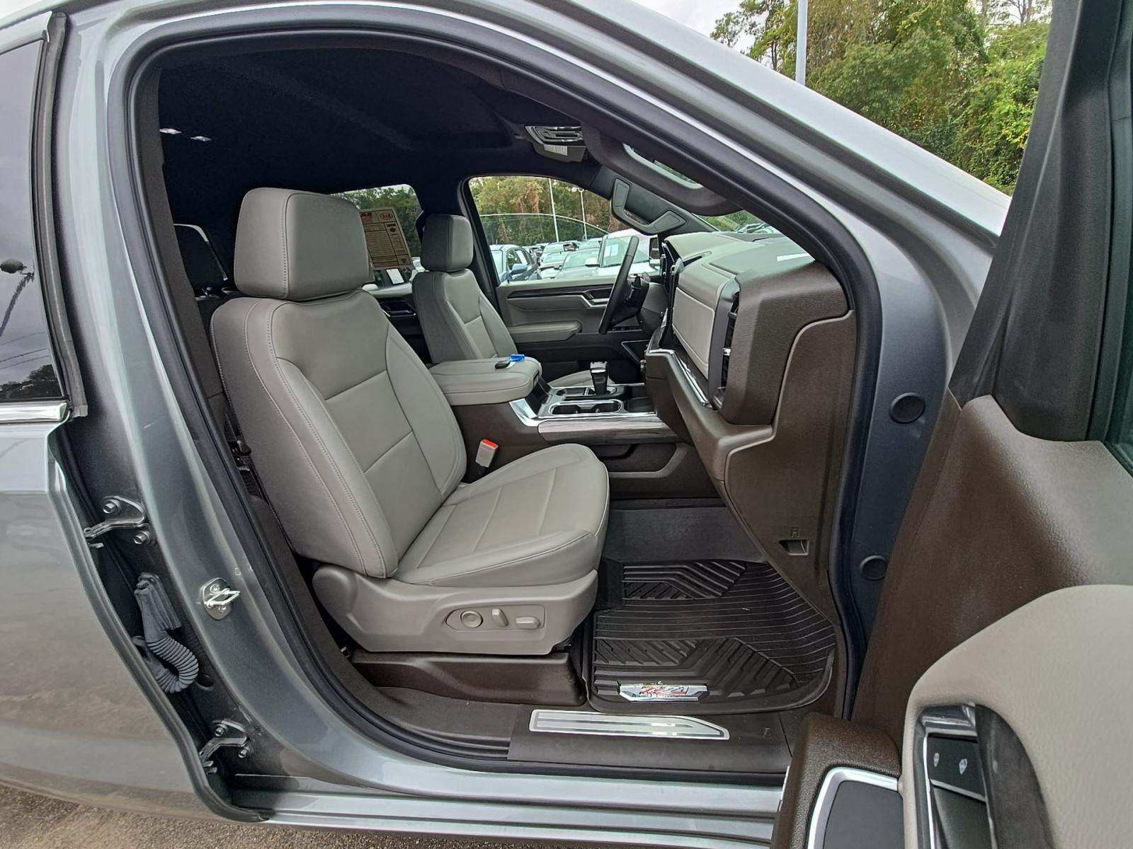 2024 Chevrolet Silverado 1500 LTZ AWD