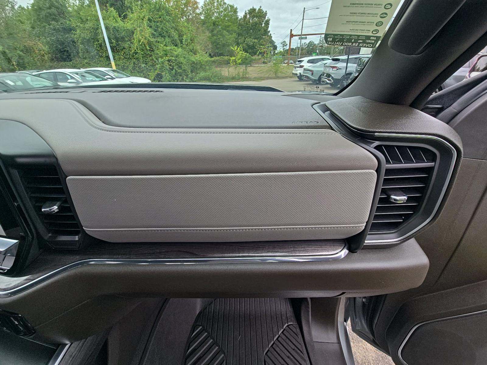 2024 Chevrolet Silverado 1500 LTZ AWD