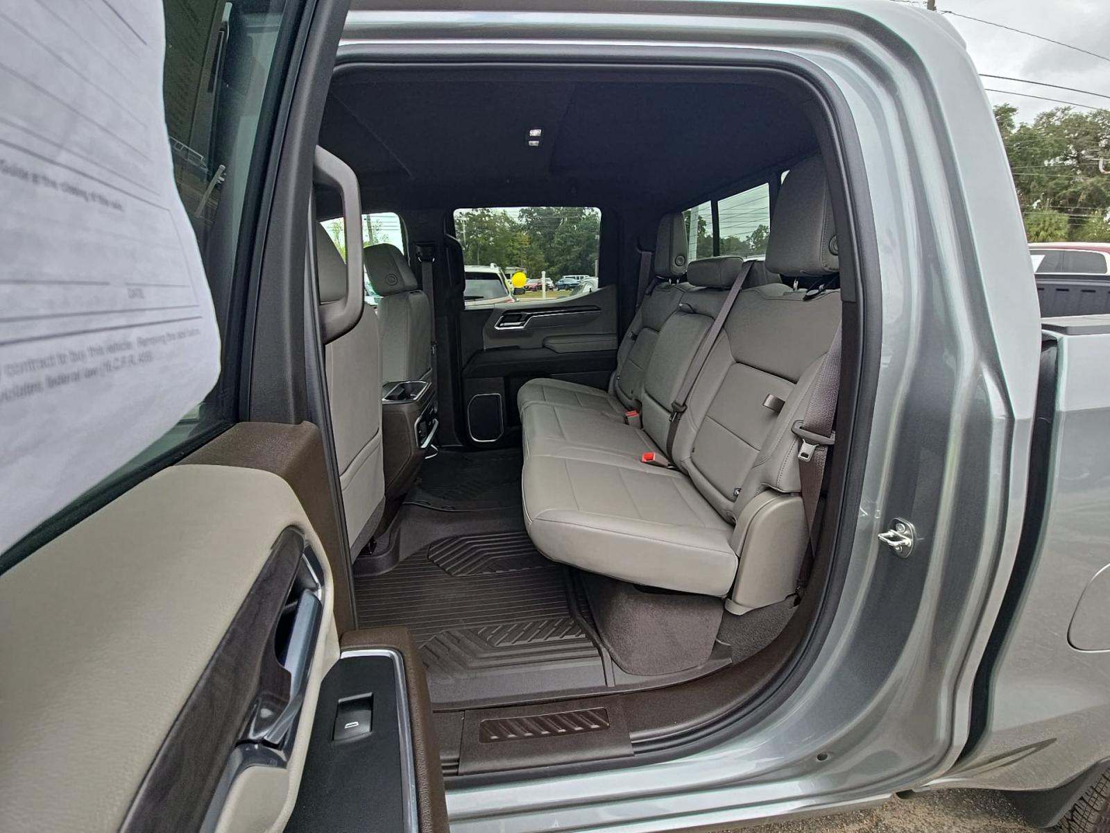 2024 Chevrolet Silverado 1500 LTZ AWD