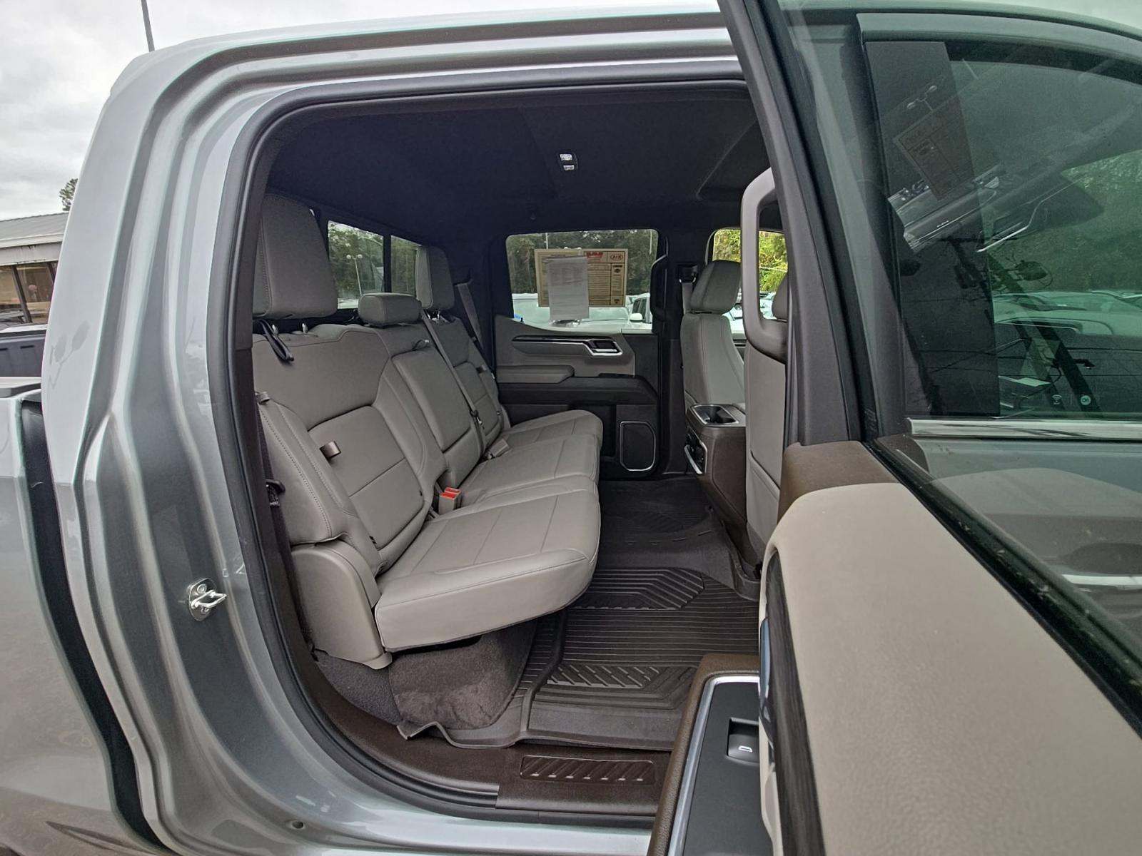 2024 Chevrolet Silverado 1500 LTZ AWD