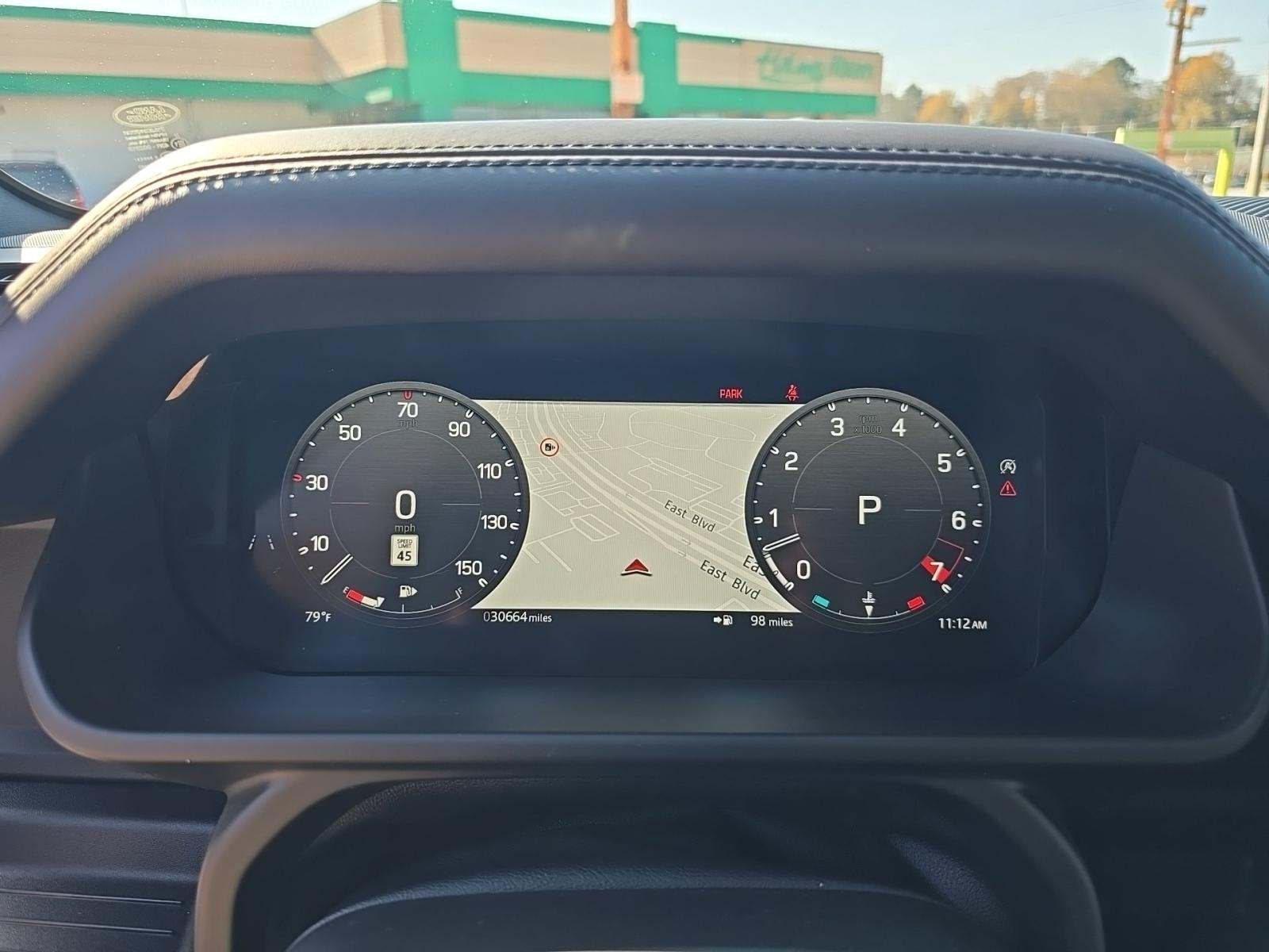 2024 Land Rover Defender 110 V8 AWD