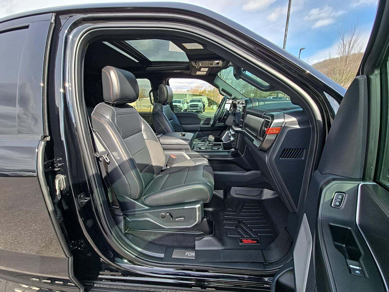 2025 Ford F-150 Raptor AWD