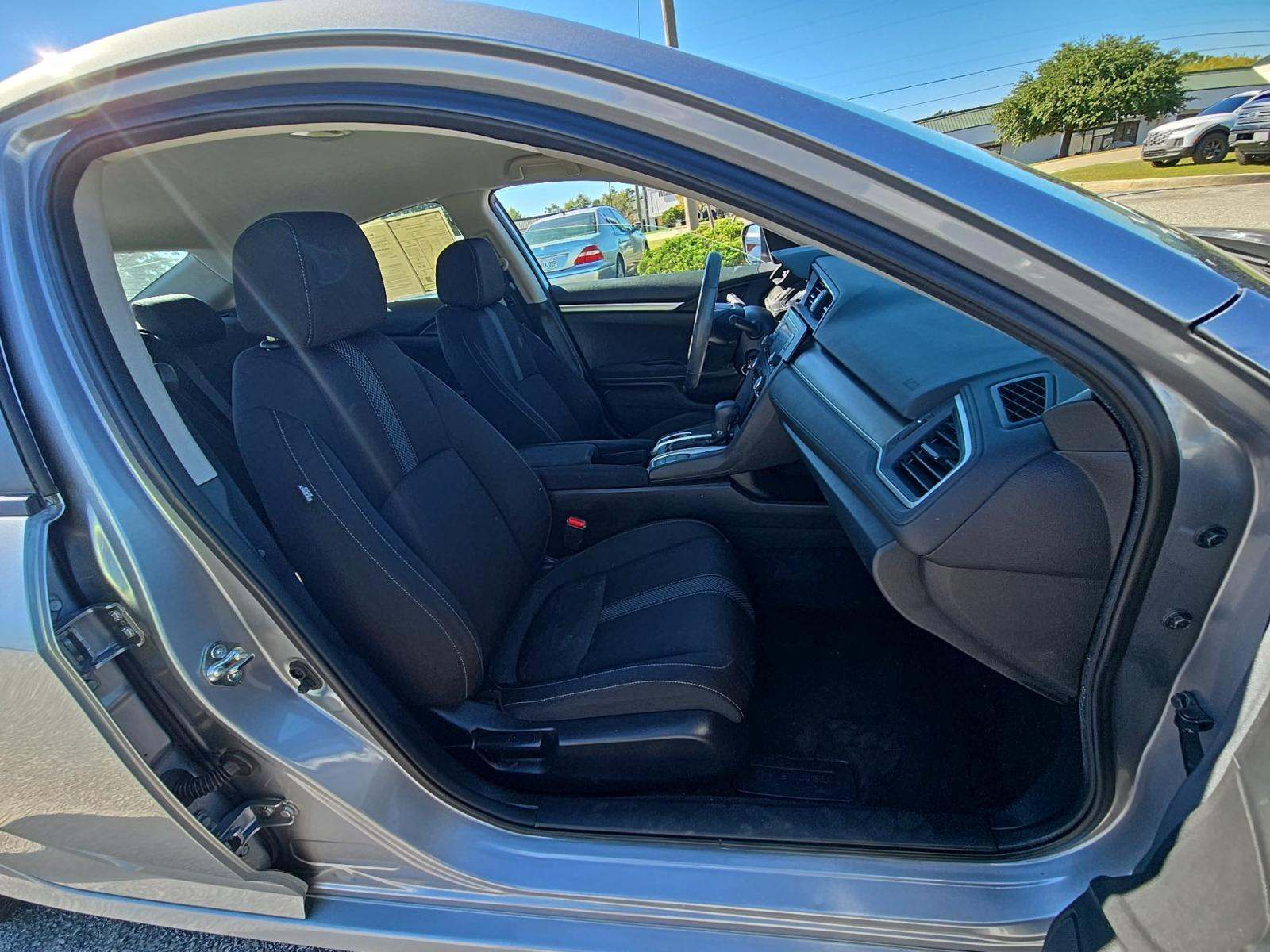 2019 Honda Civic LX FWD