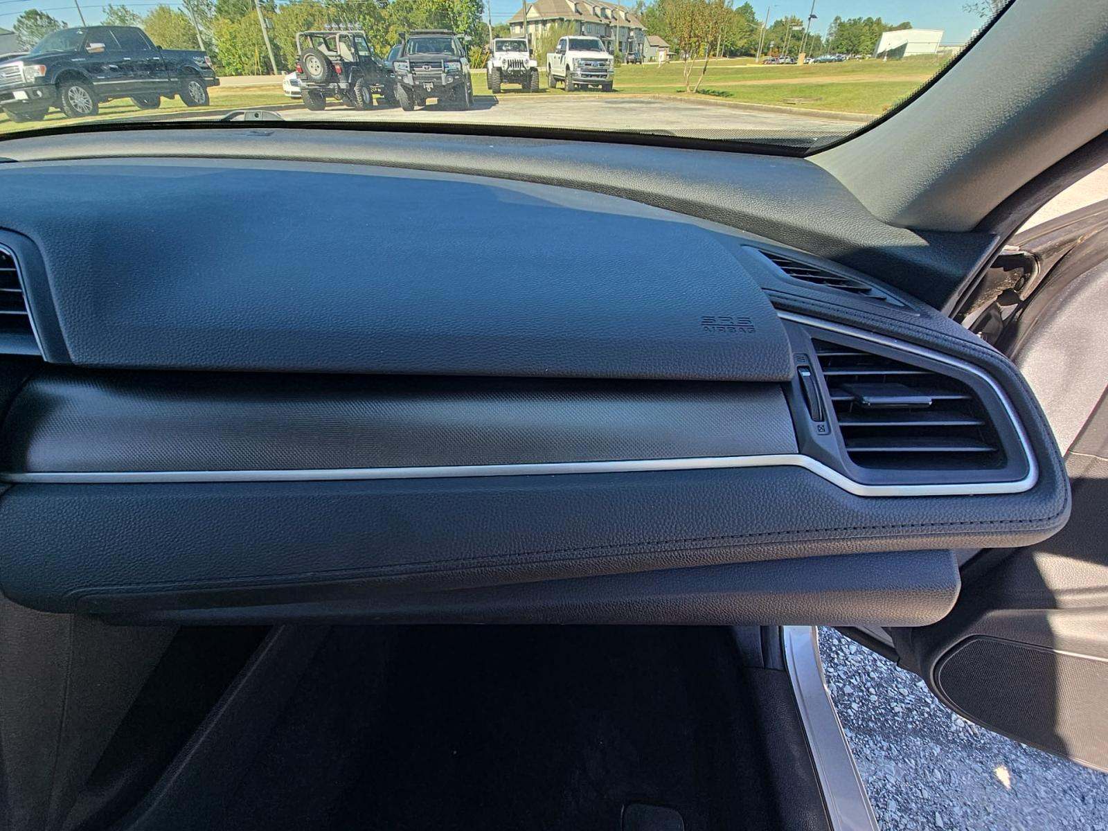 2019 Honda Civic LX FWD