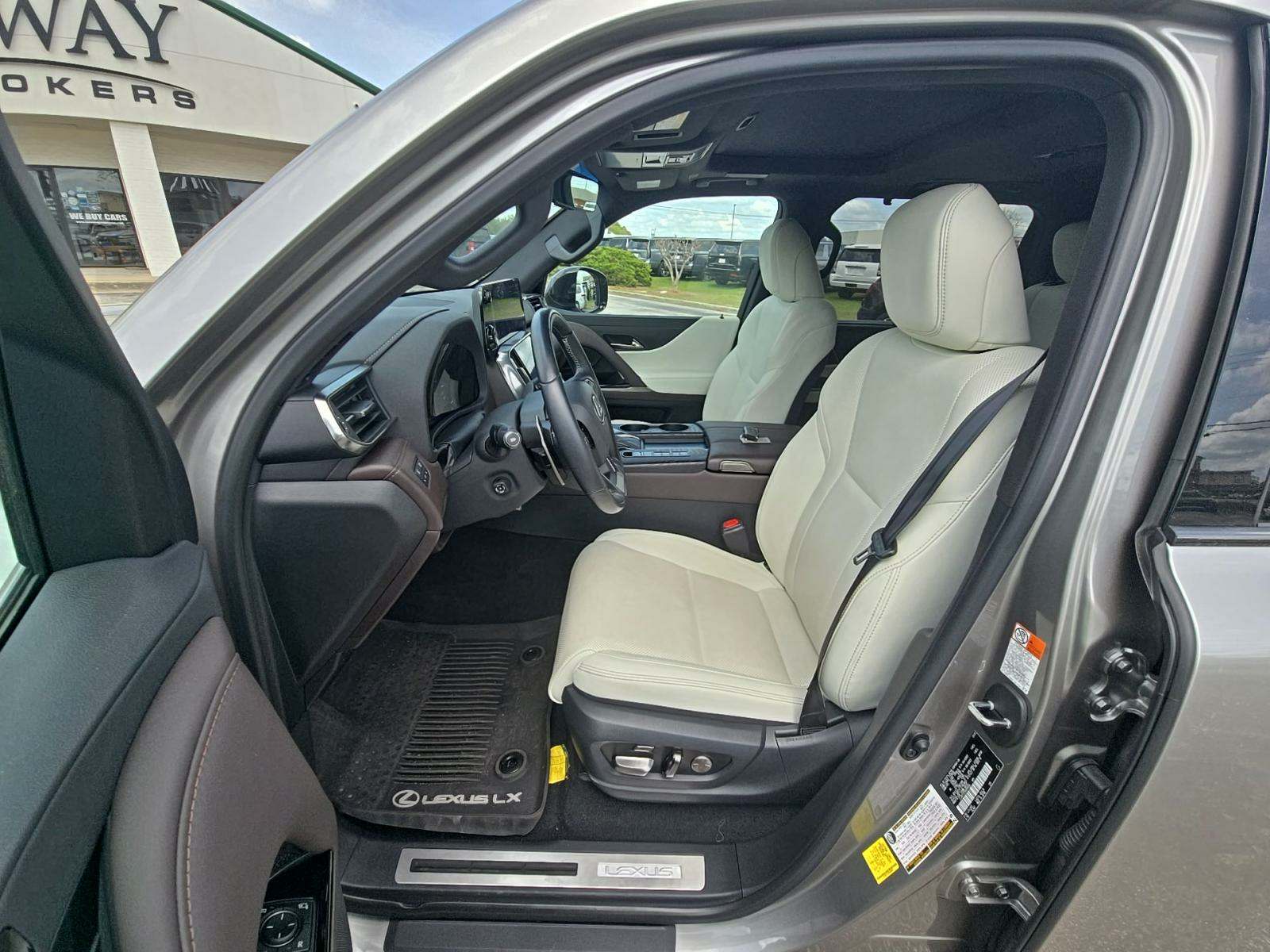 2024 Lexus LX LX 600 Luxury AWD