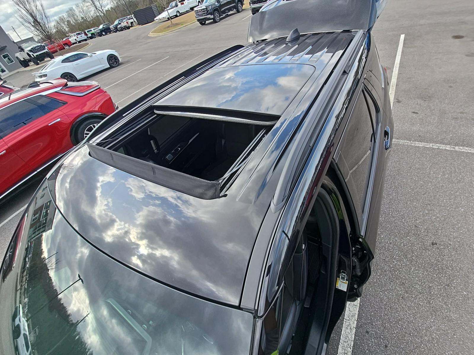 2025 Ford Explorer ST AWD