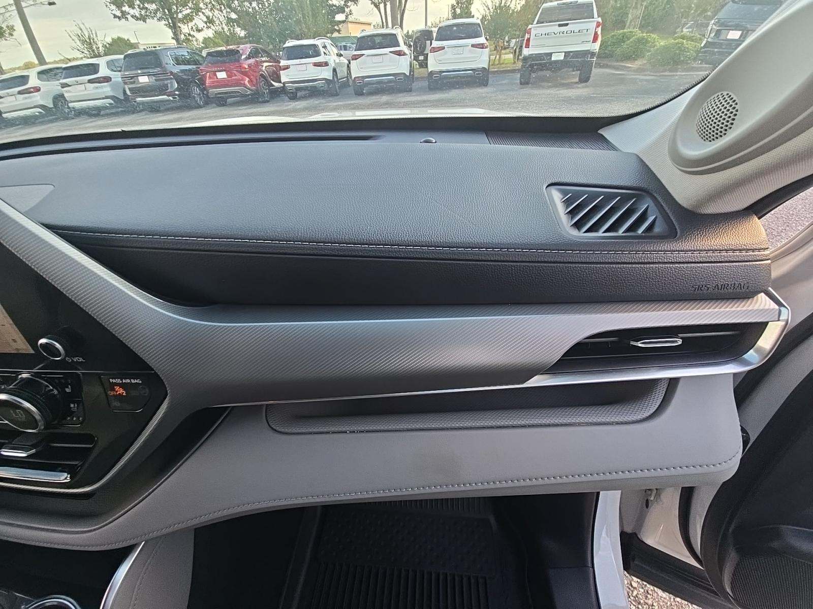 2023 Toyota Highlander Platinum FWD