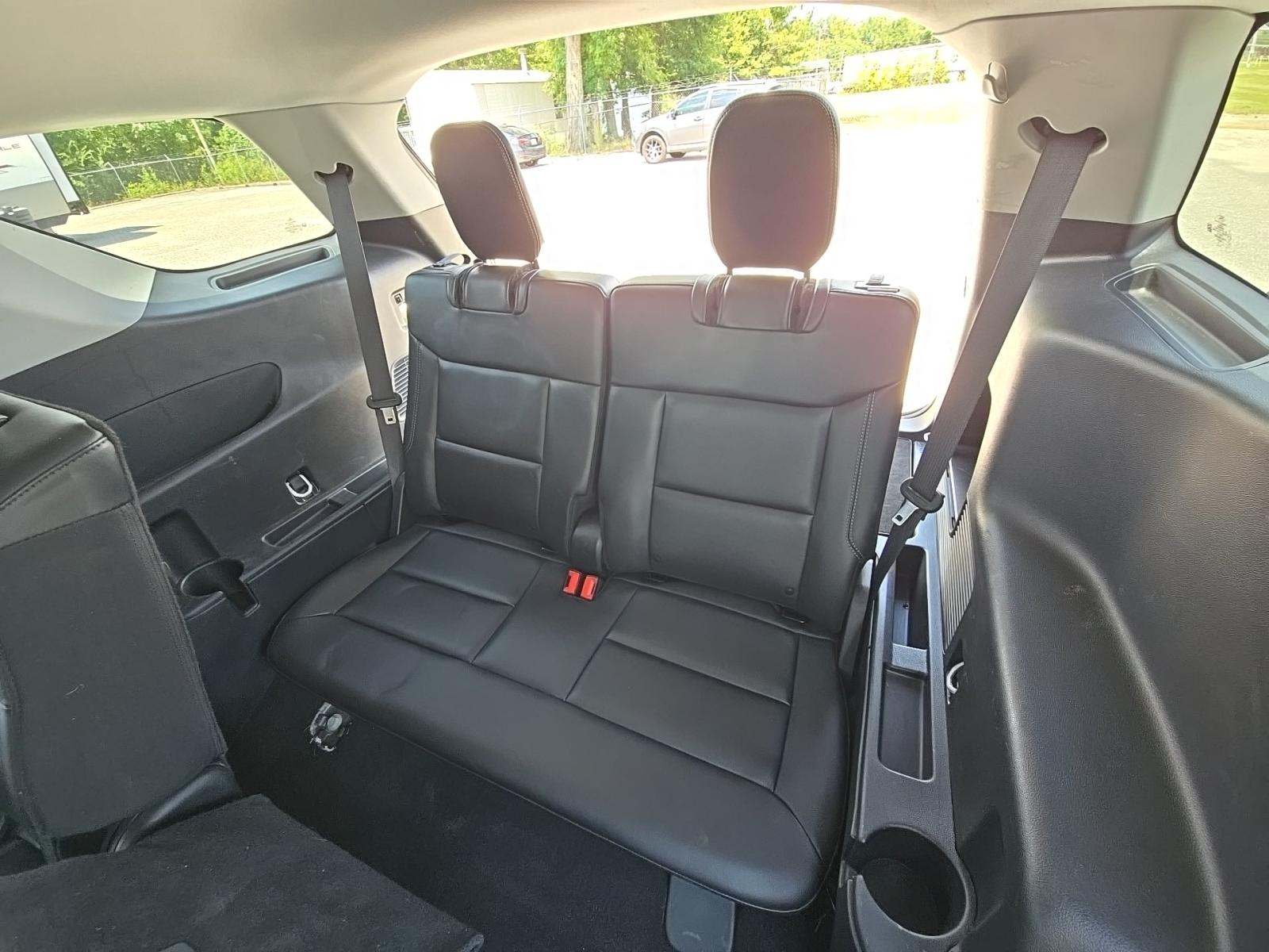 2024 Ford Explorer XLT RWD