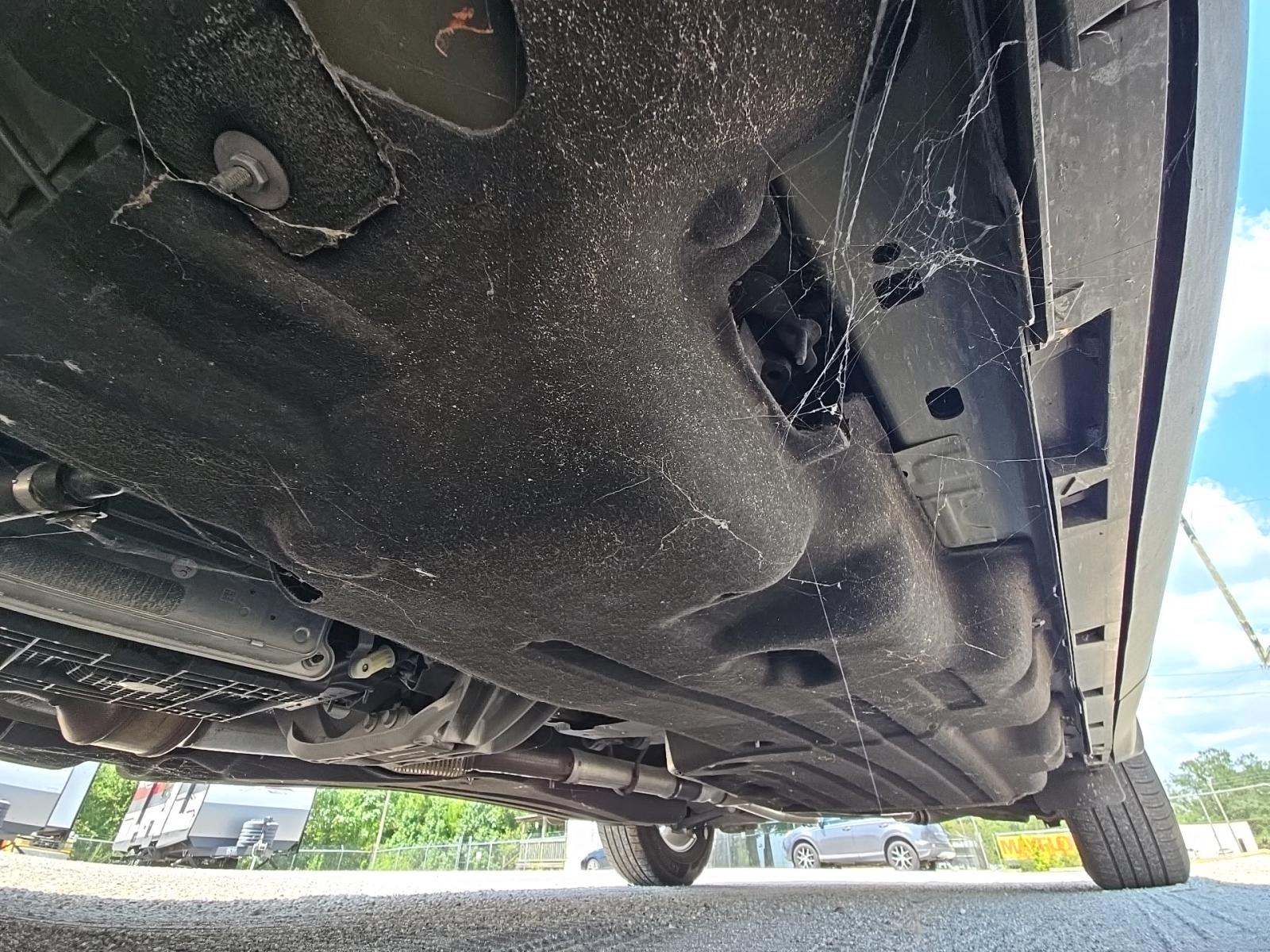 2024 Ford Explorer XLT RWD