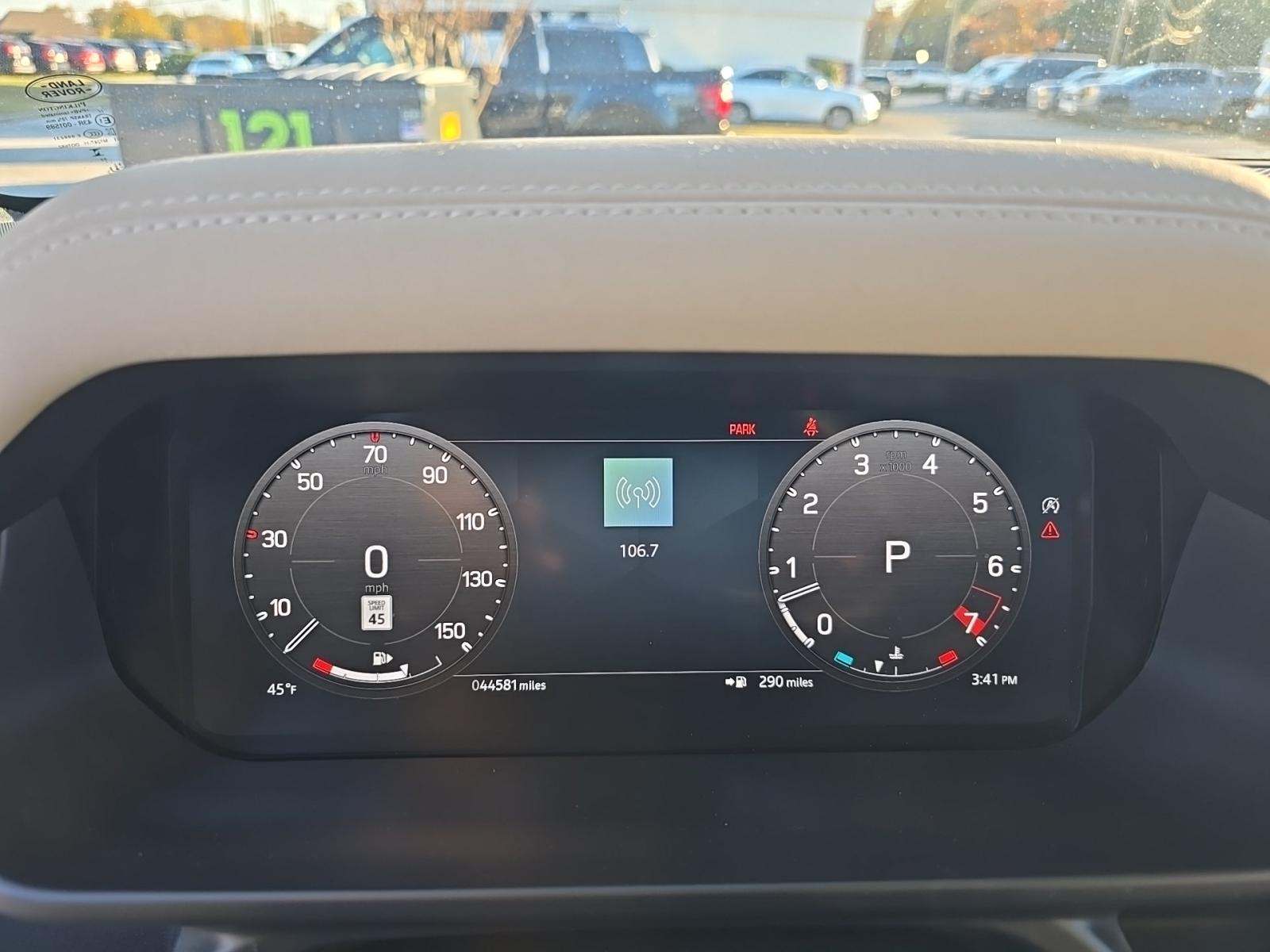 2023 Land Rover Defender 110 SE AWD