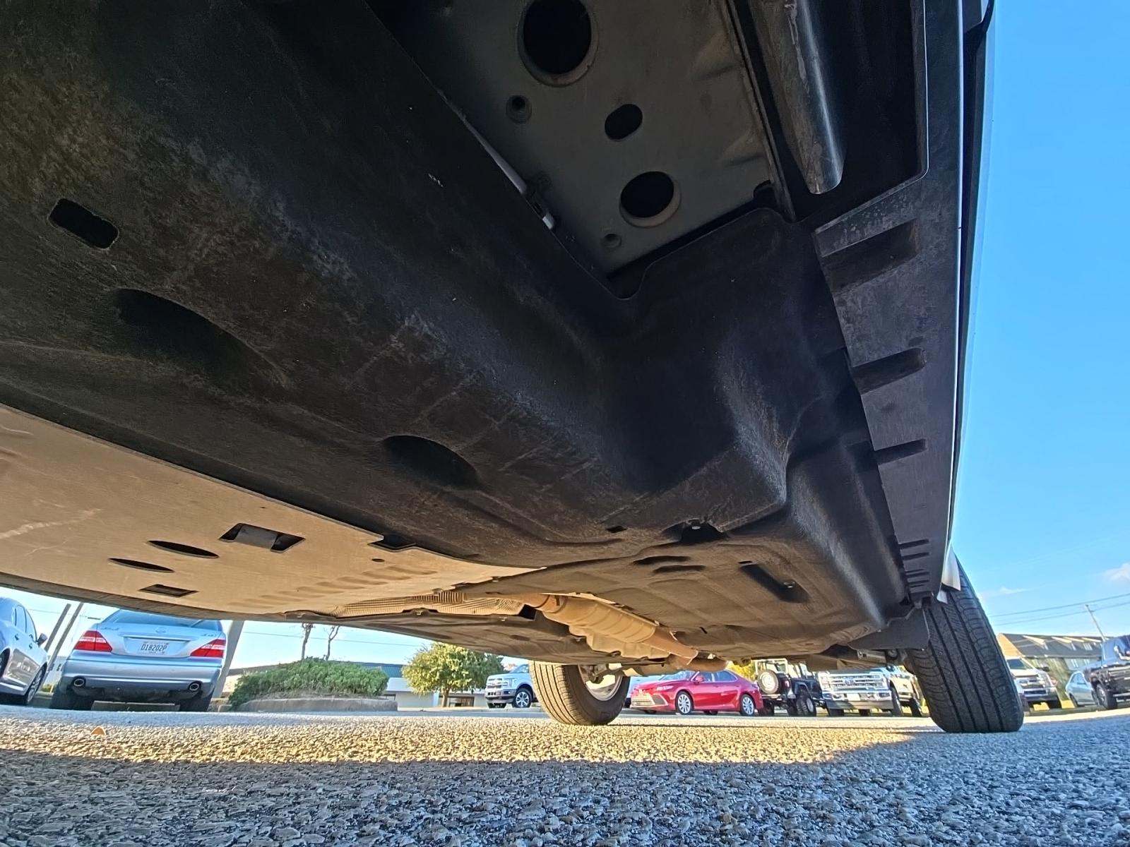 2023 Land Rover Defender 110 SE AWD