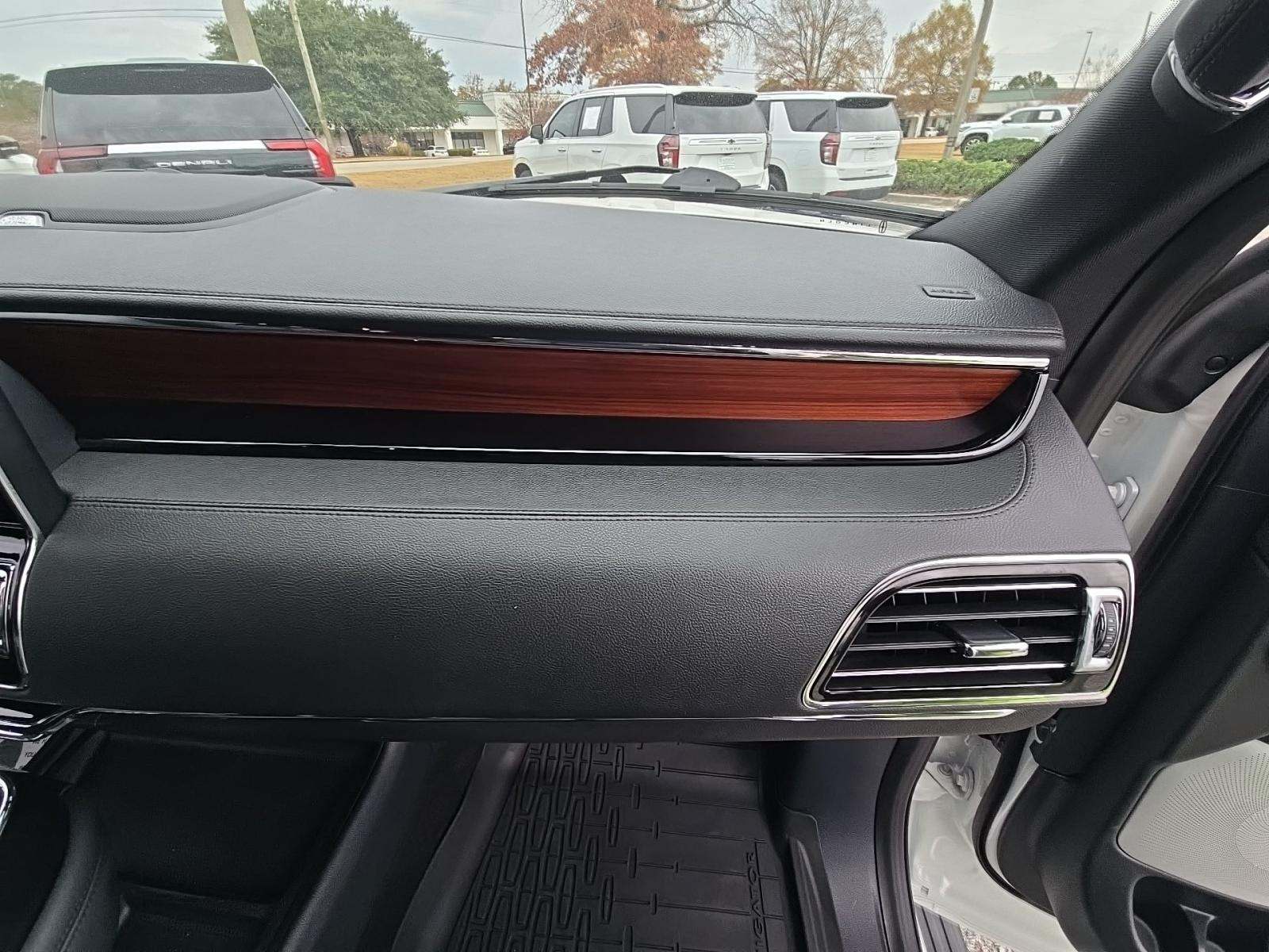 2023 Lincoln Navigator Reserve AWD