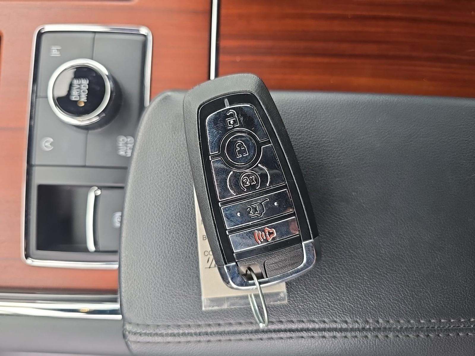 2023 Lincoln Navigator Reserve AWD