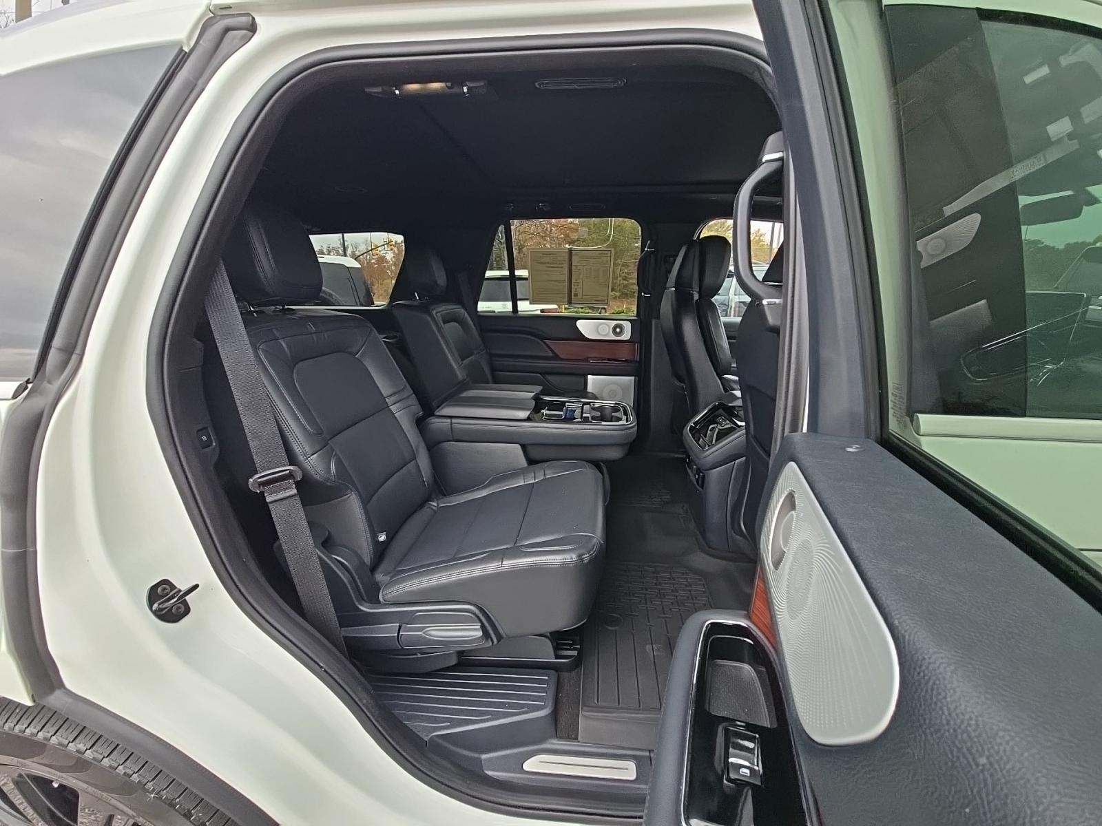 2023 Lincoln Navigator Reserve AWD