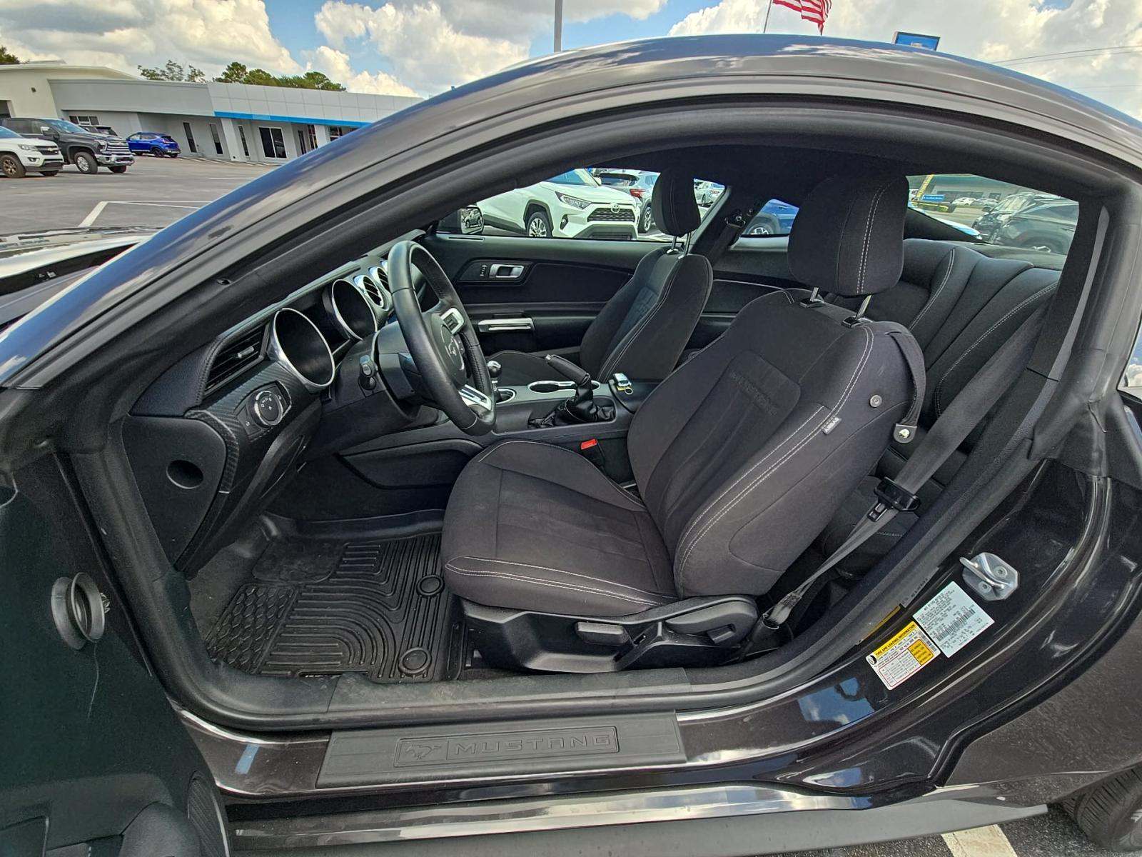 2023 Ford Mustang EcoBoost RWD