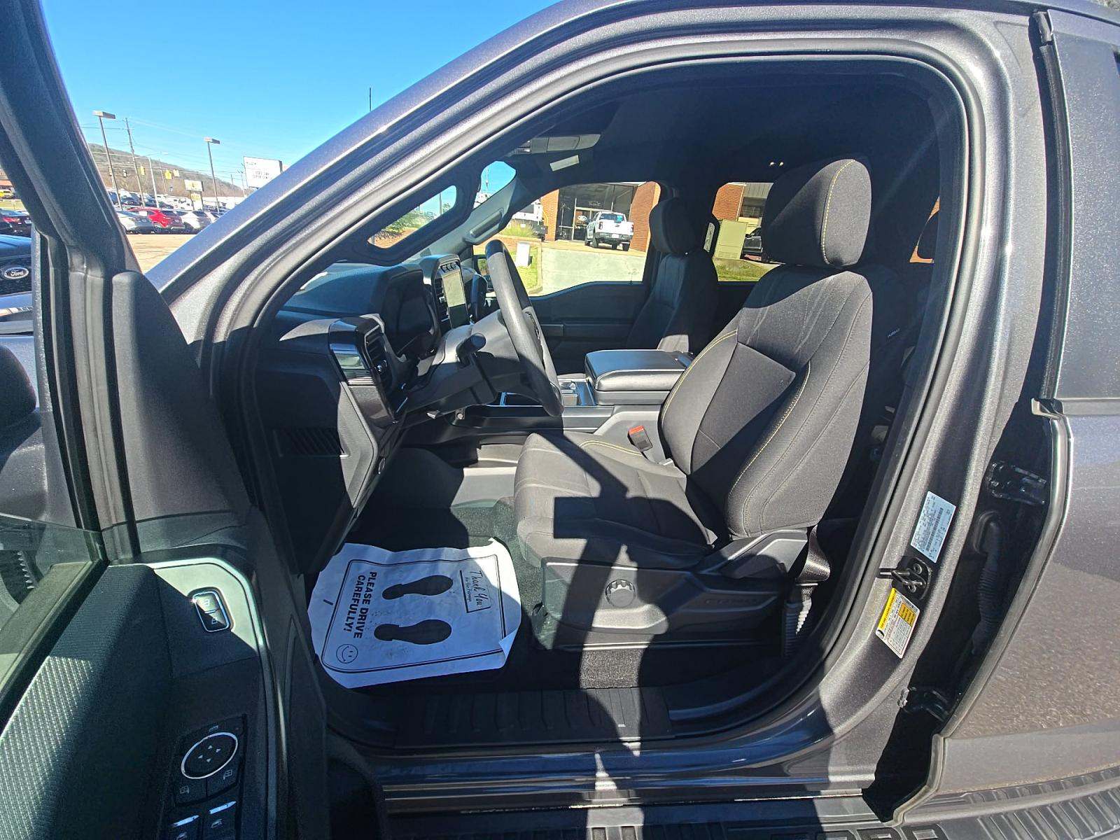 2024 Ford F-150 STX AWD