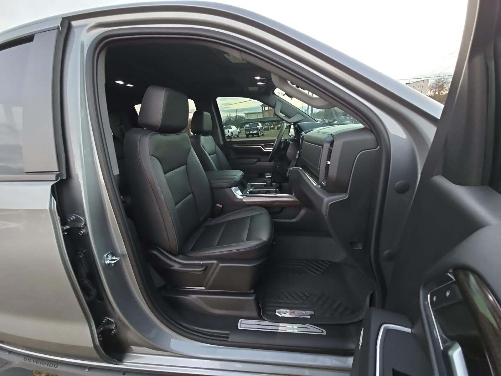 2023 Chevrolet Silverado 1500 LT Trail Boss AWD