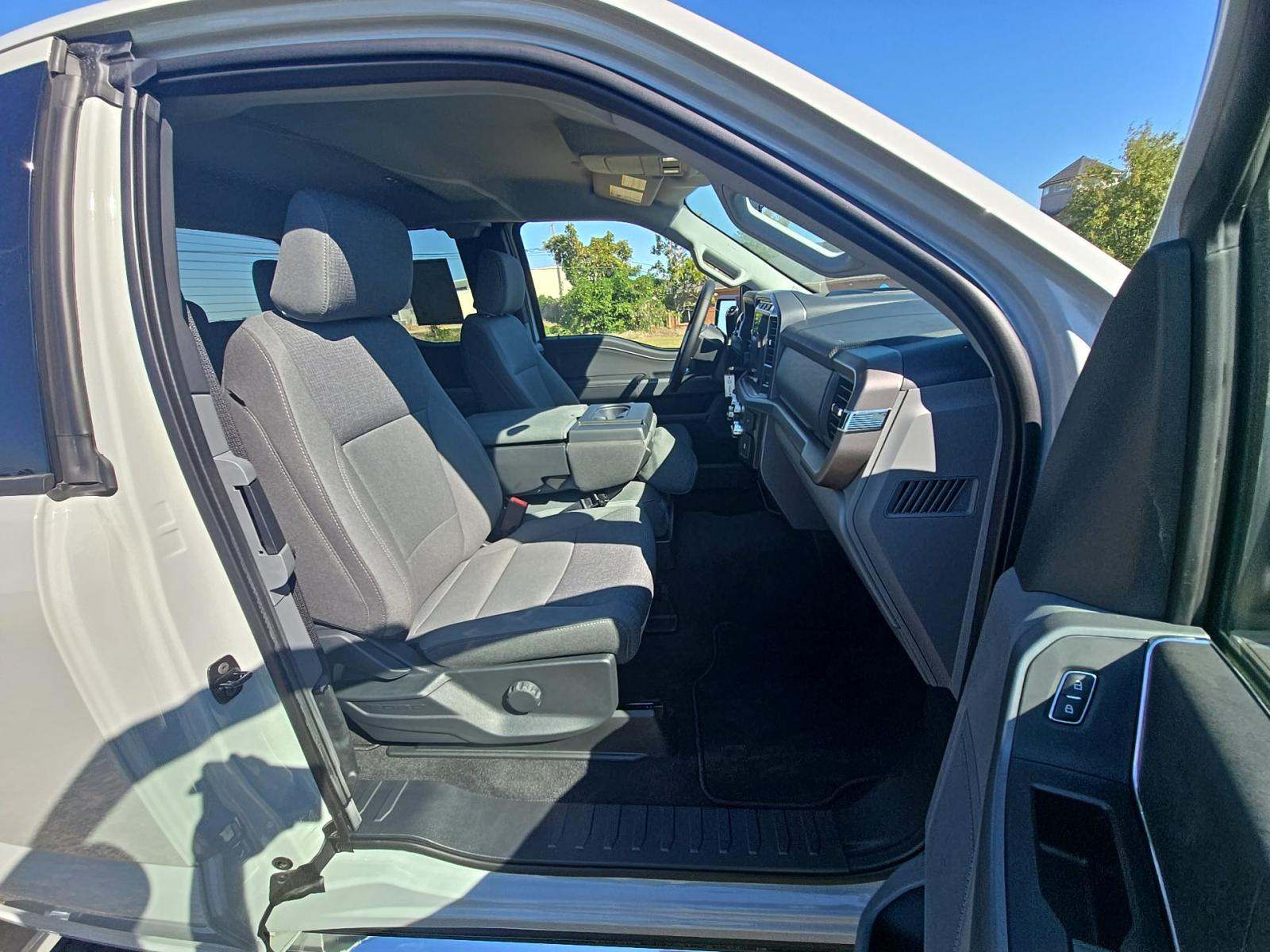 2024 Ford F-150 XLT AWD