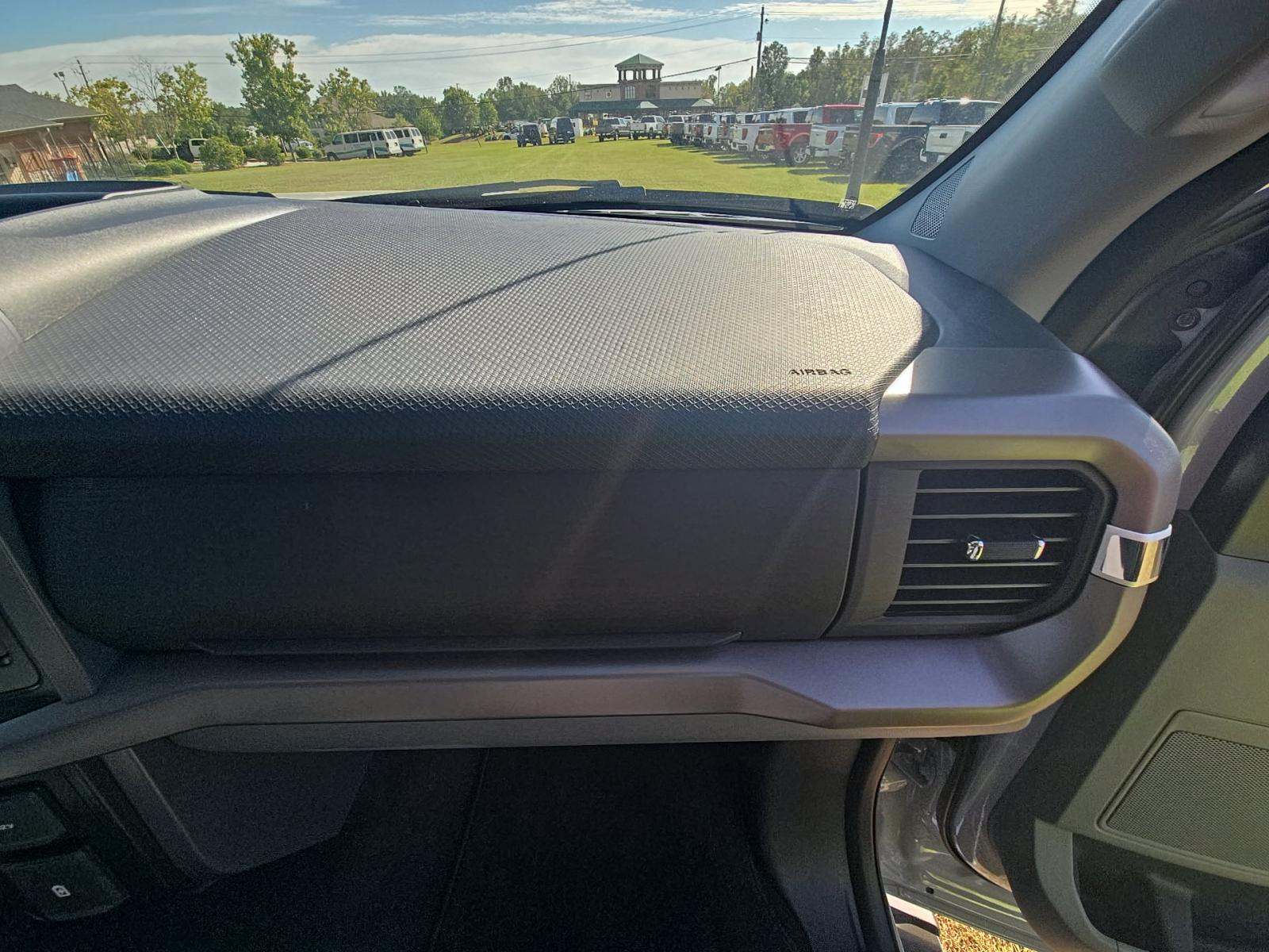 2024 Ford F-150 XLT AWD