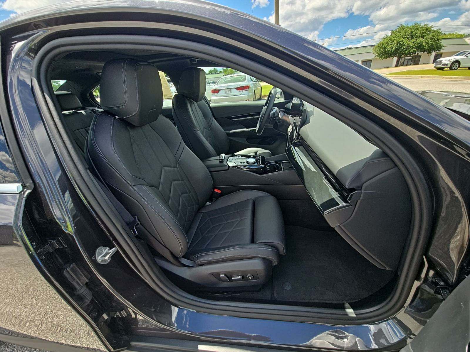 2024 BMW 5 Series 530i RWD