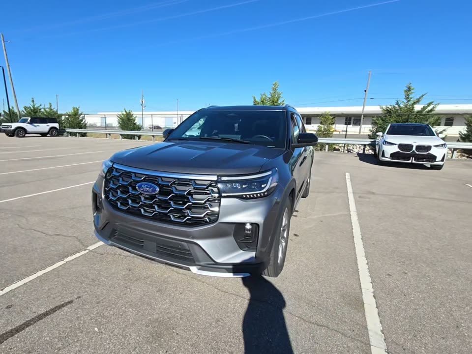 2025 Ford Explorer Platinum RWD