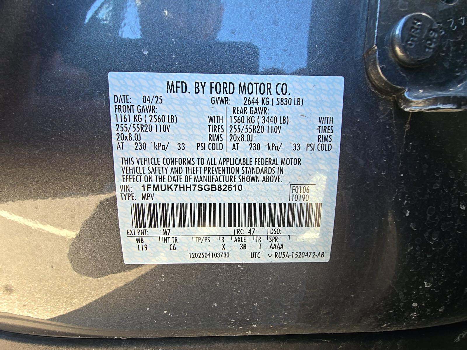 2025 Ford Explorer Platinum RWD