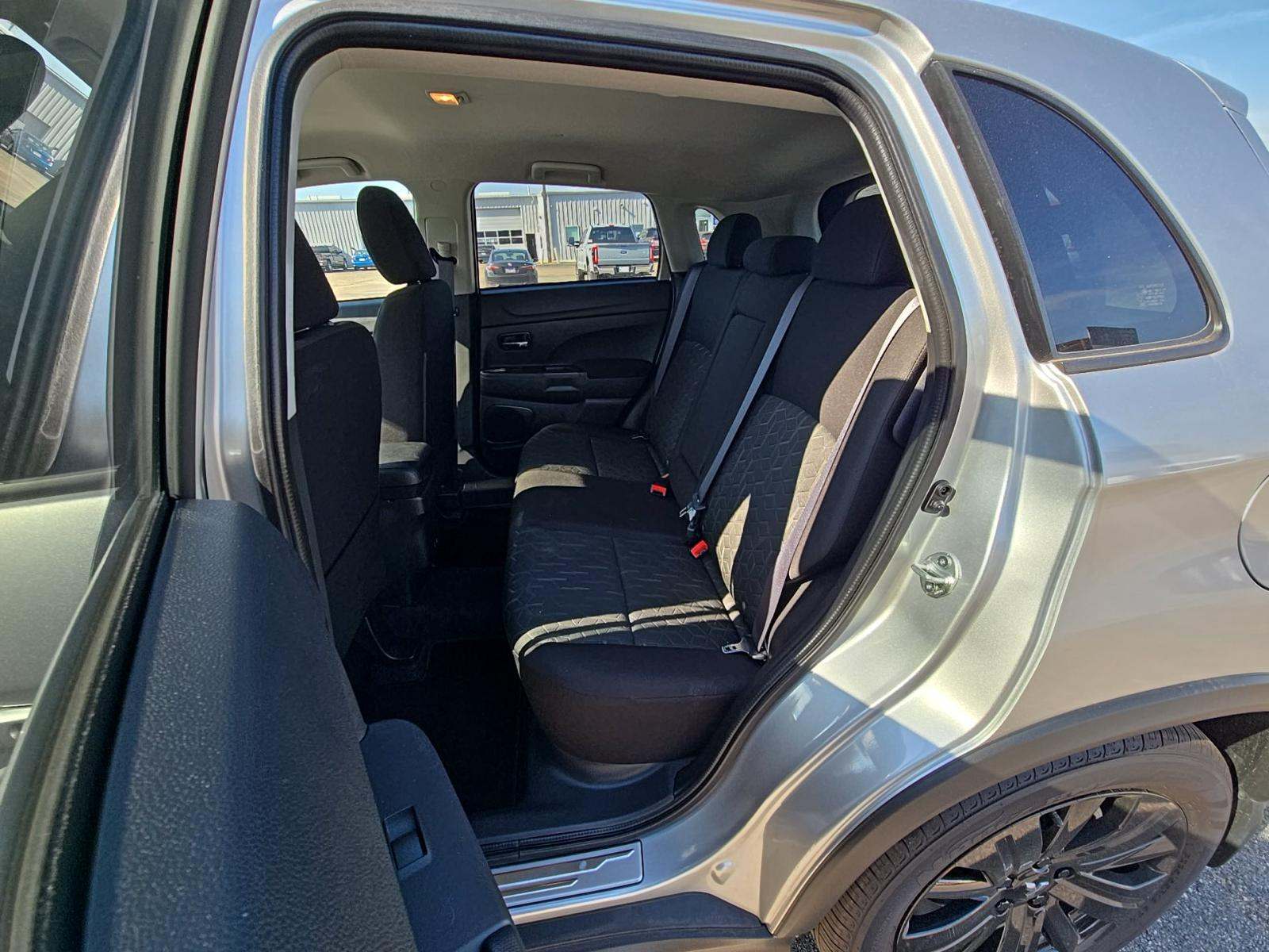 2024 Mitsubishi Outlander Sport 2.0 LE AWD