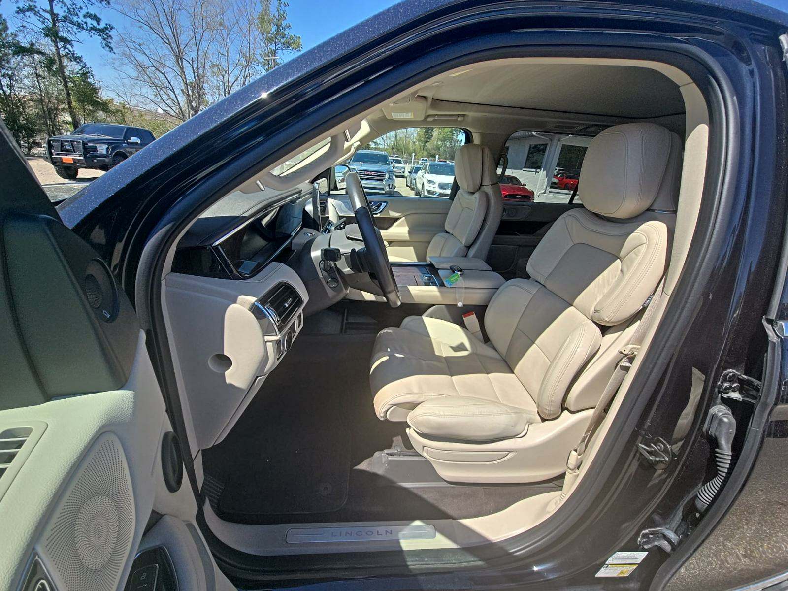 2021 Lincoln Navigator Reserve RWD