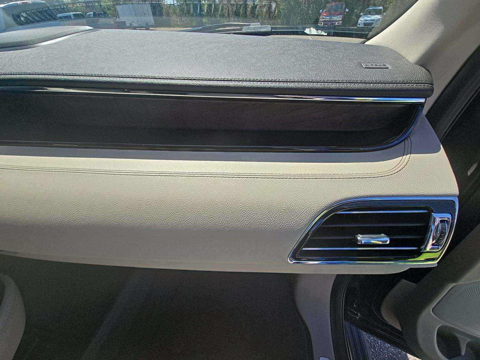 2021 Lincoln Navigator Reserve RWD