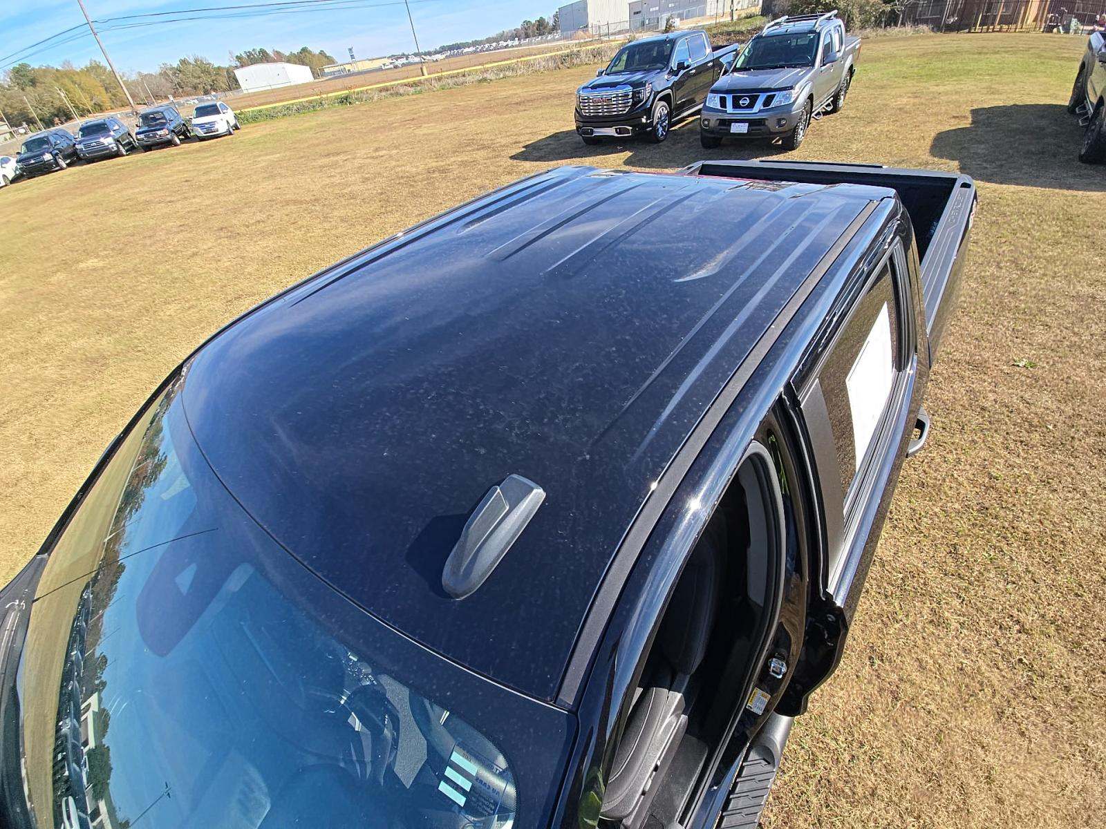 2024 Chevrolet Silverado 1500 Custom AWD