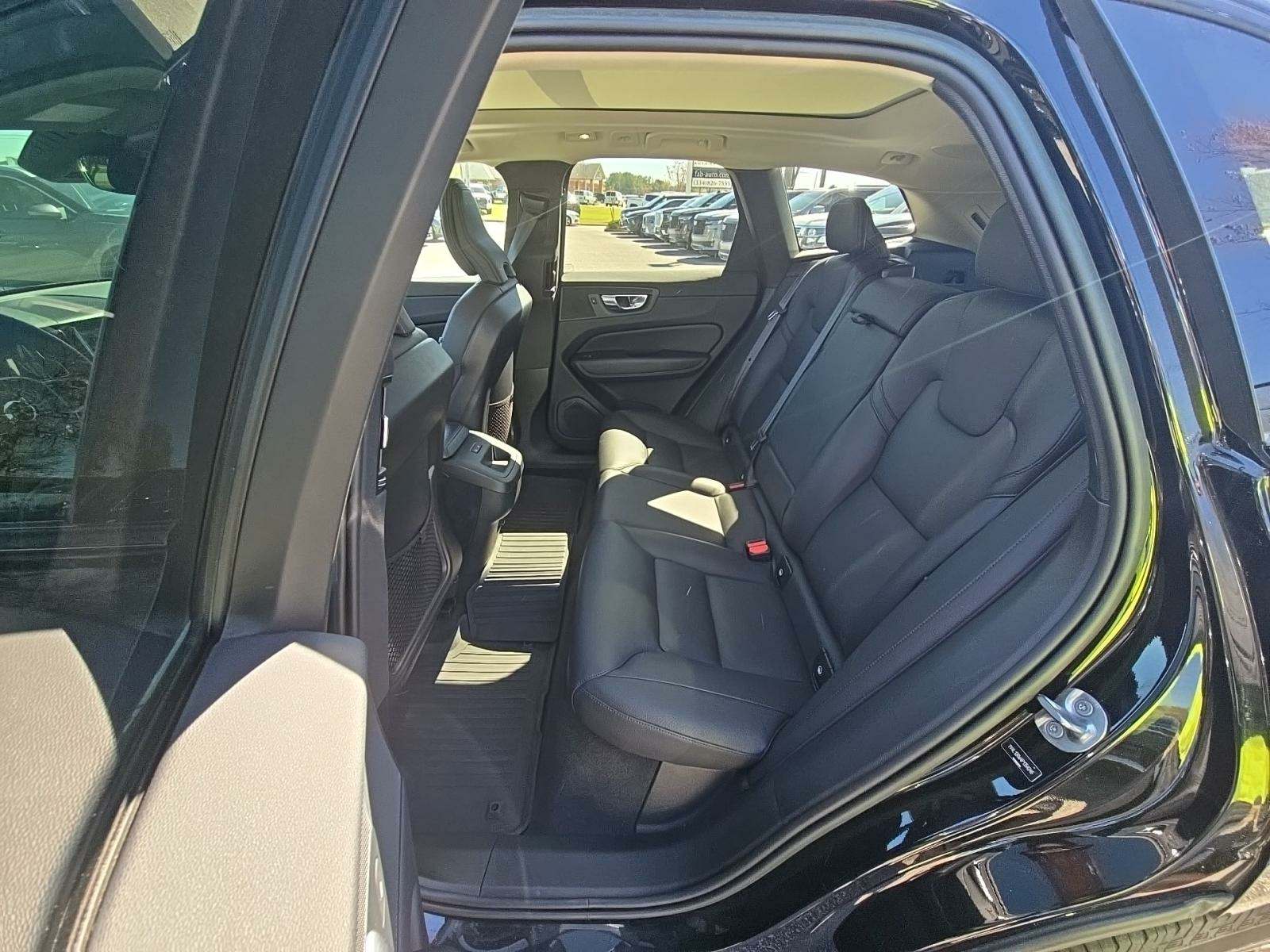 2023 Volvo XC60 B5 Plus AWD