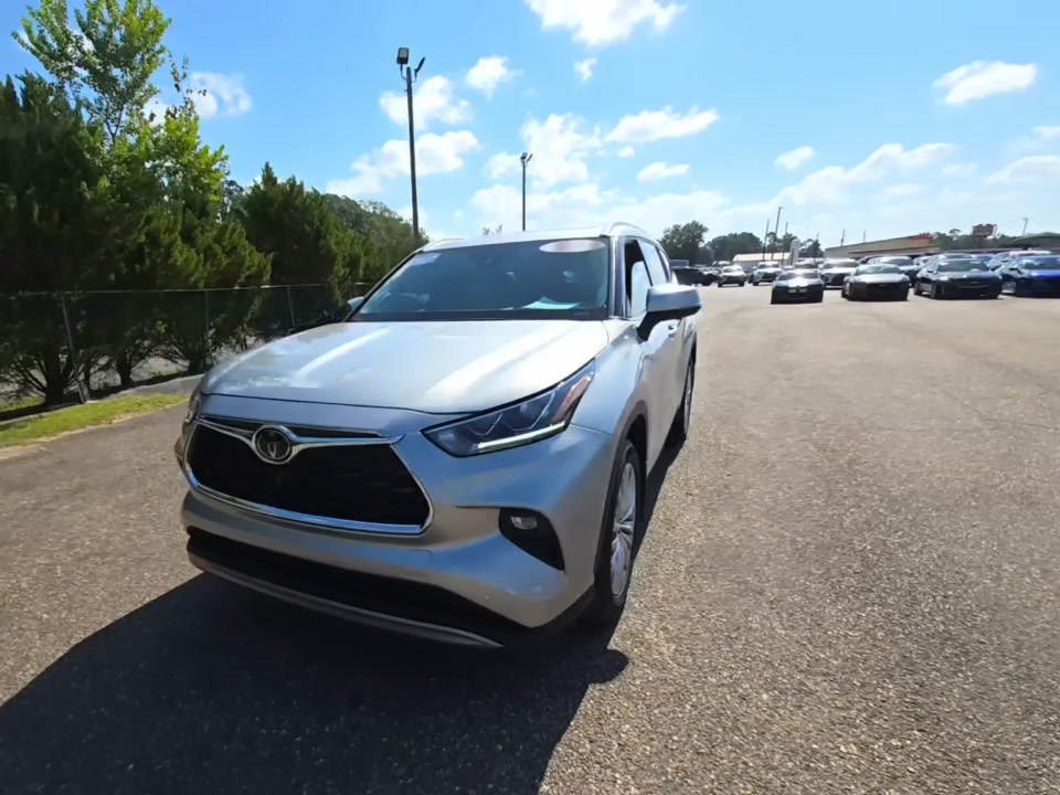 2024 Toyota Highlander Platinum FWD