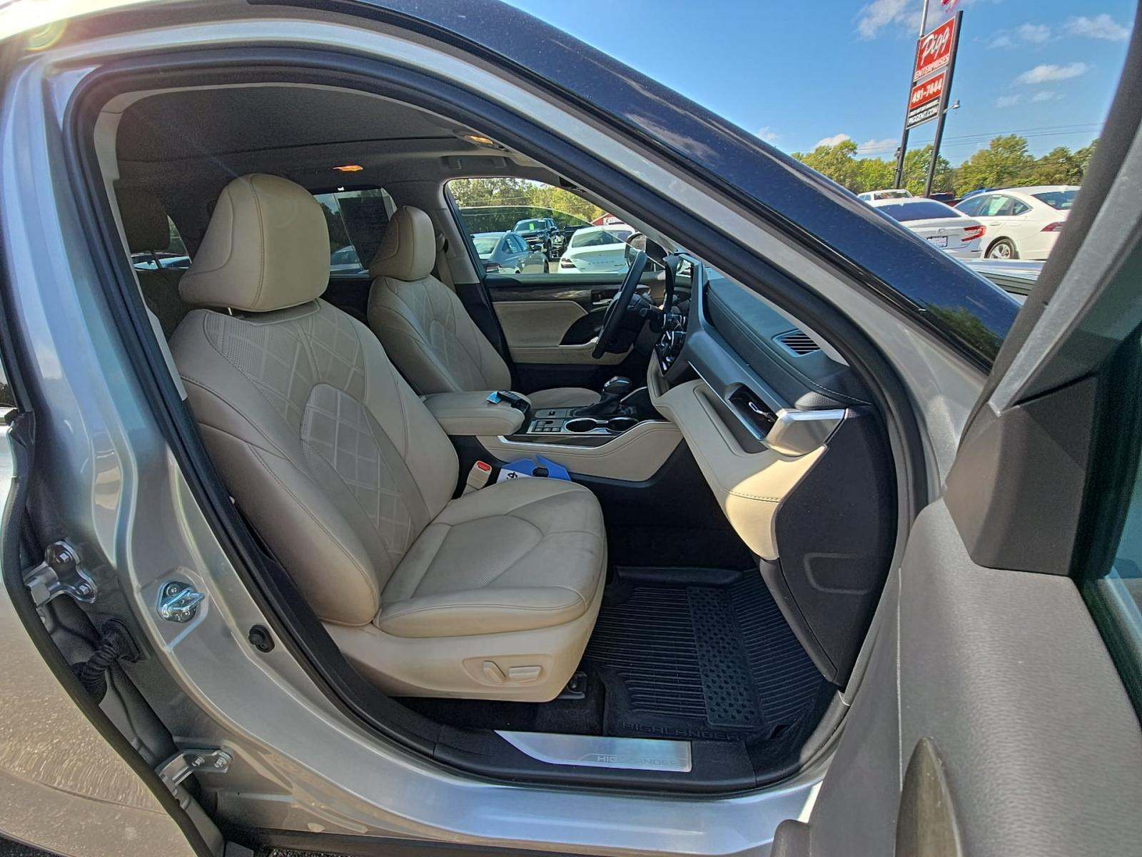 2024 Toyota Highlander Platinum FWD