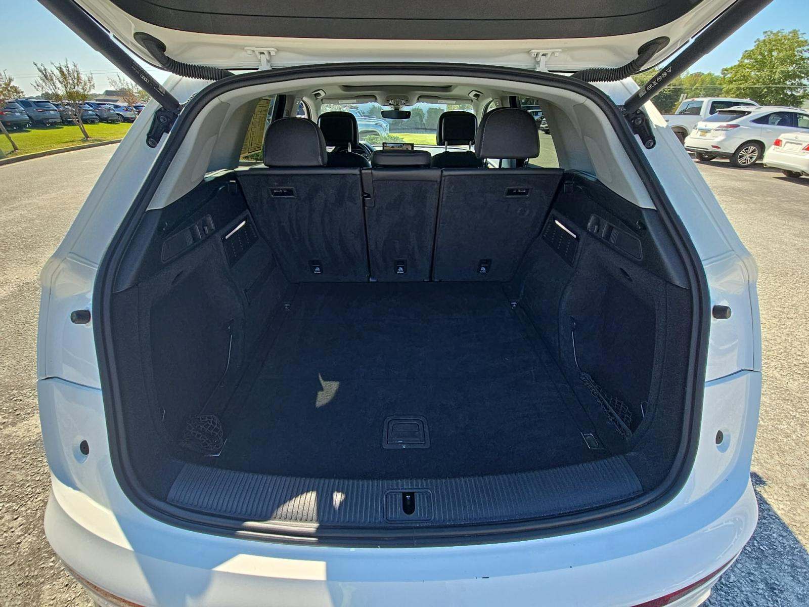 2023 Audi Q5 S line Premium Plus AWD