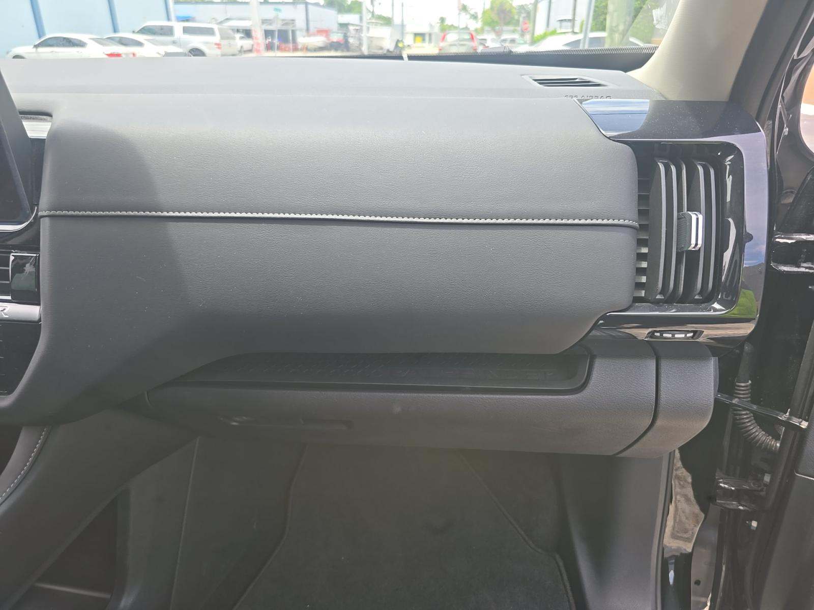 2026 Nissan Pathfinder SV FWD