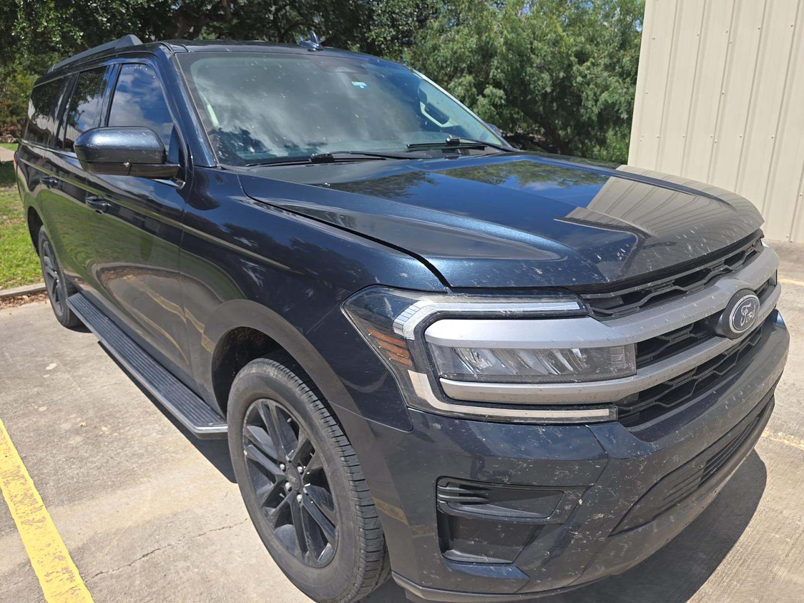 FORD EXPEDITION MAX - 4