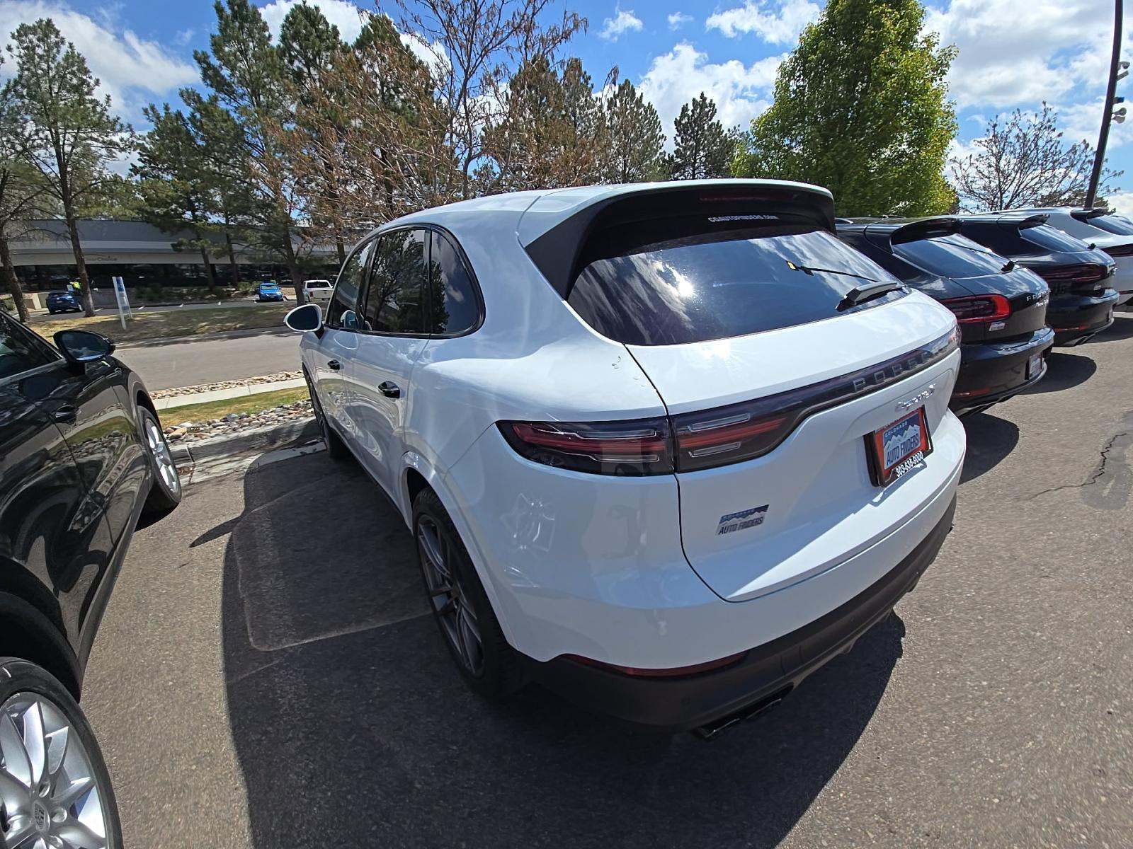 PORSCHE CAYENNE - 2