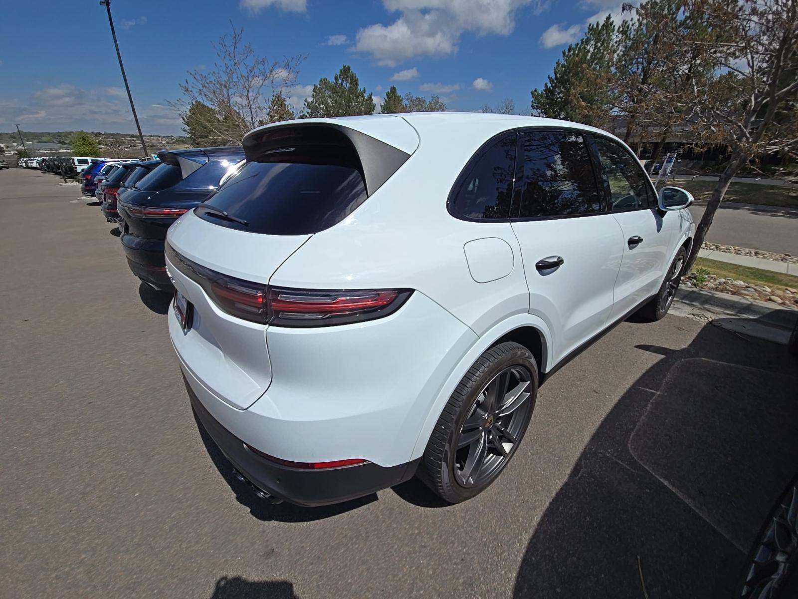 PORSCHE CAYENNE - 3
