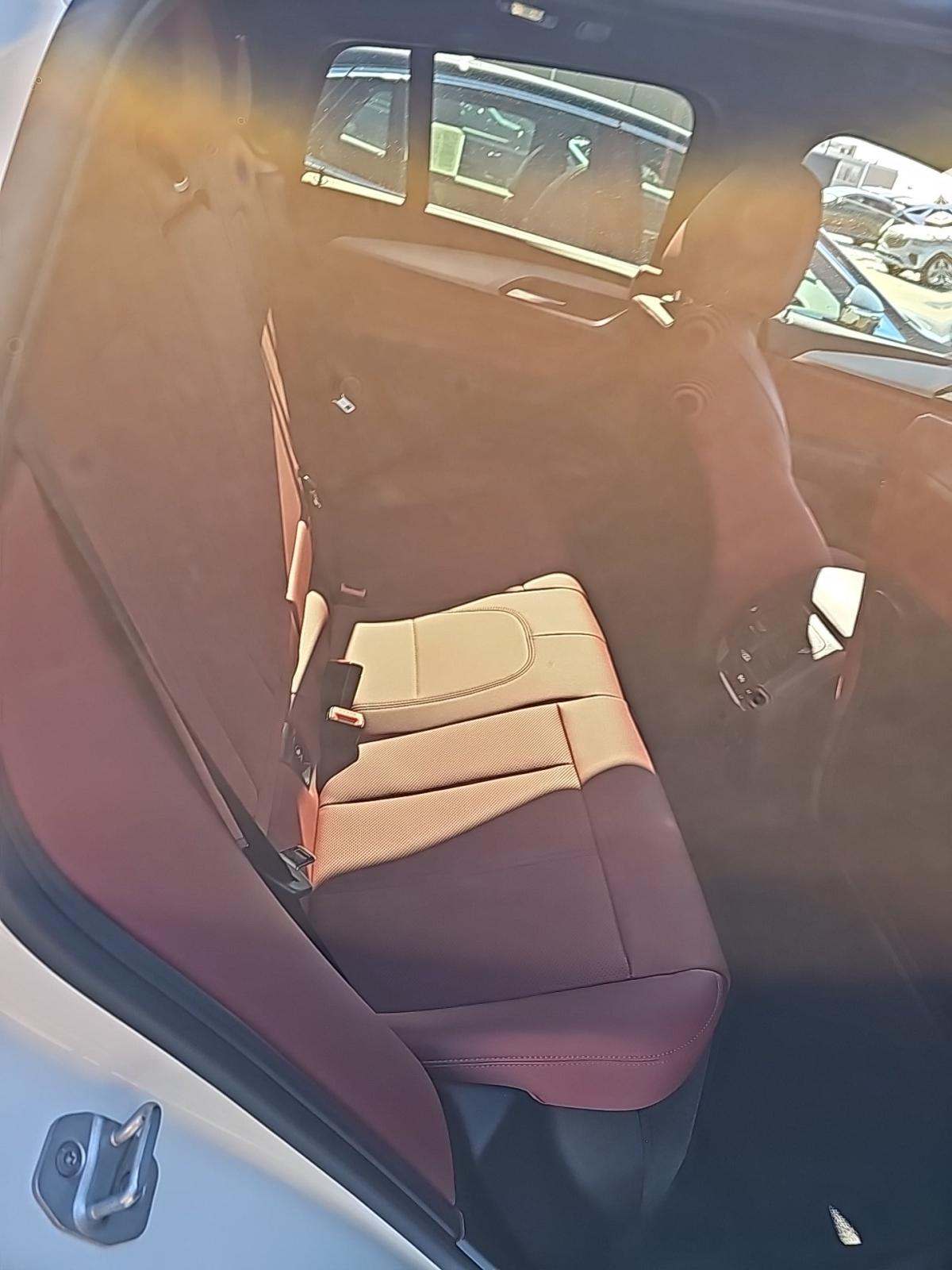 2025 BMW X4 xDrive30i AWD