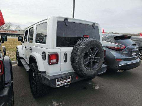 JEEP UNLIMITED SAHARA ALTITUDE EDITION - 2