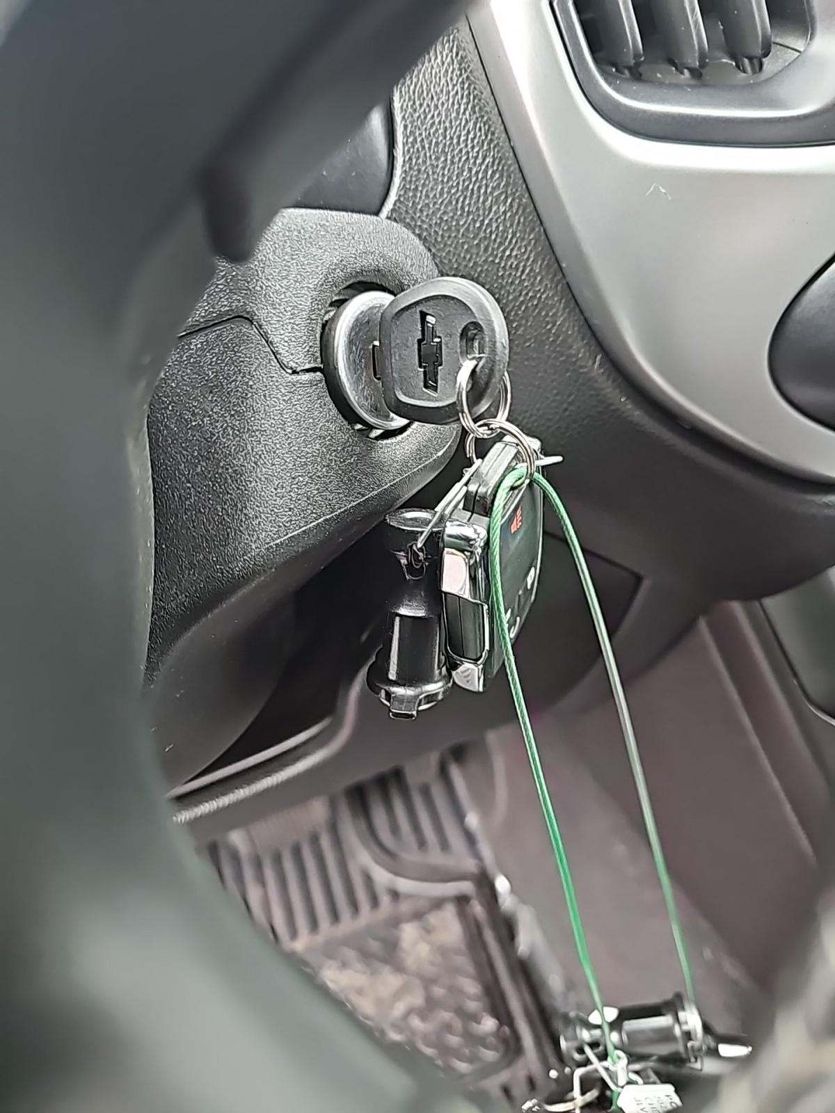 CHEVROLET SILVERADO - 8