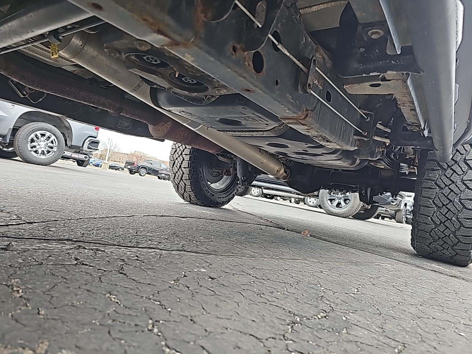 CHEVROLET SILVERADO - 7