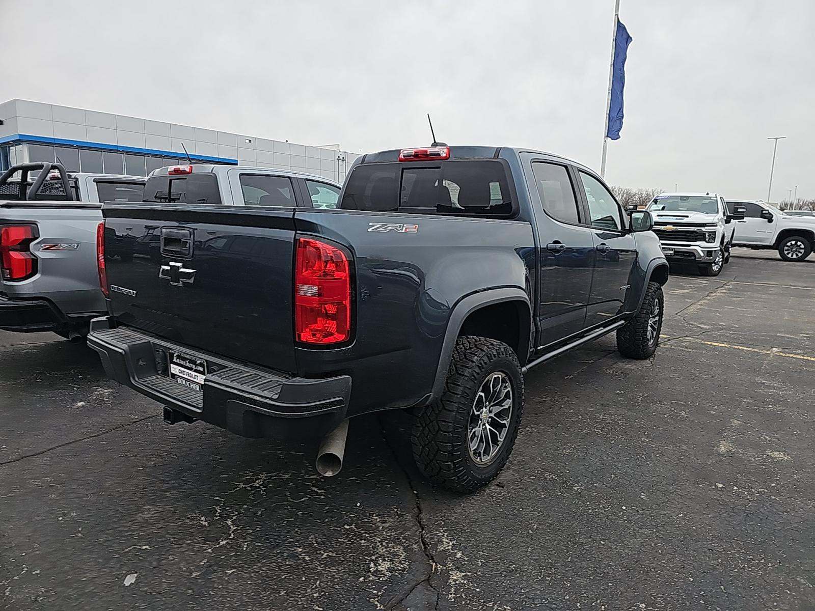 CHEVROLET SILVERADO - 3