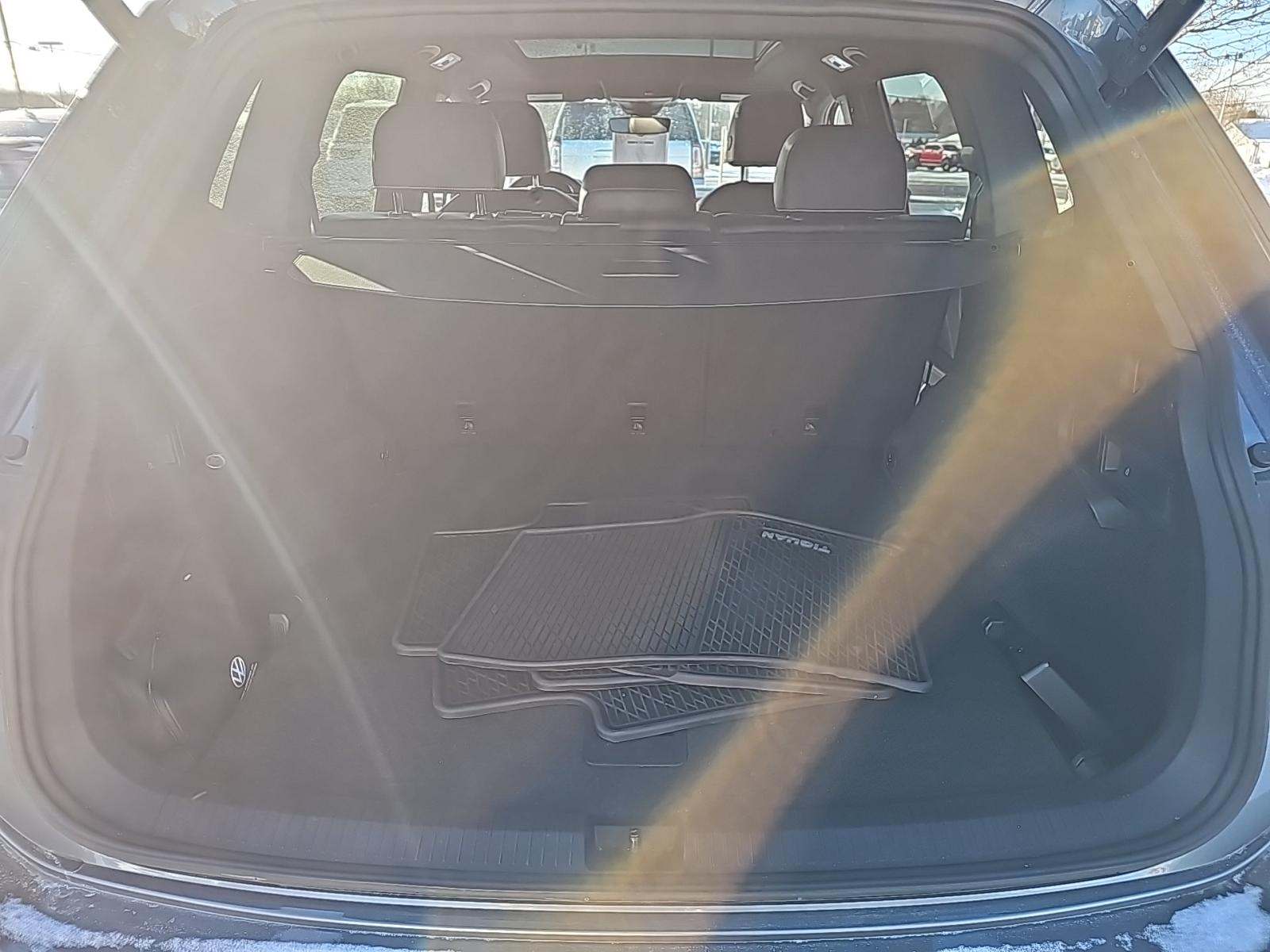 2024 Volkswagen Tiguan 2.0T SE R-Line Black AWD