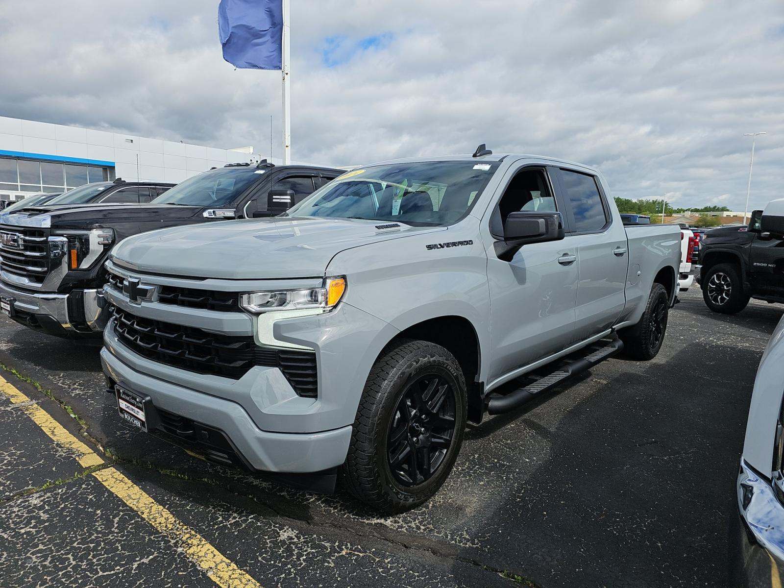 2024 Chevrolet Silverado 1500 RST AWD