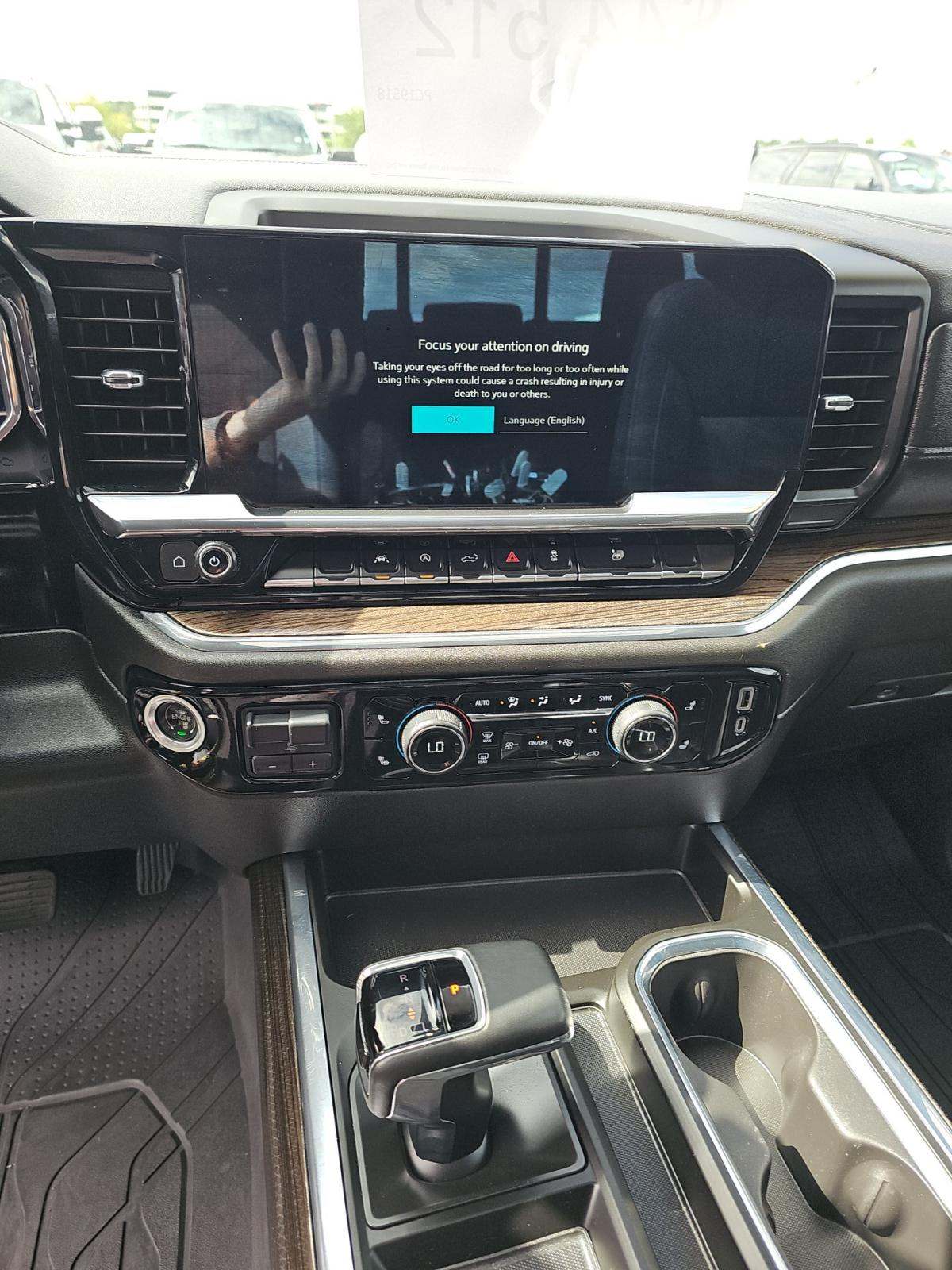2024 Chevrolet Silverado 1500 RST AWD